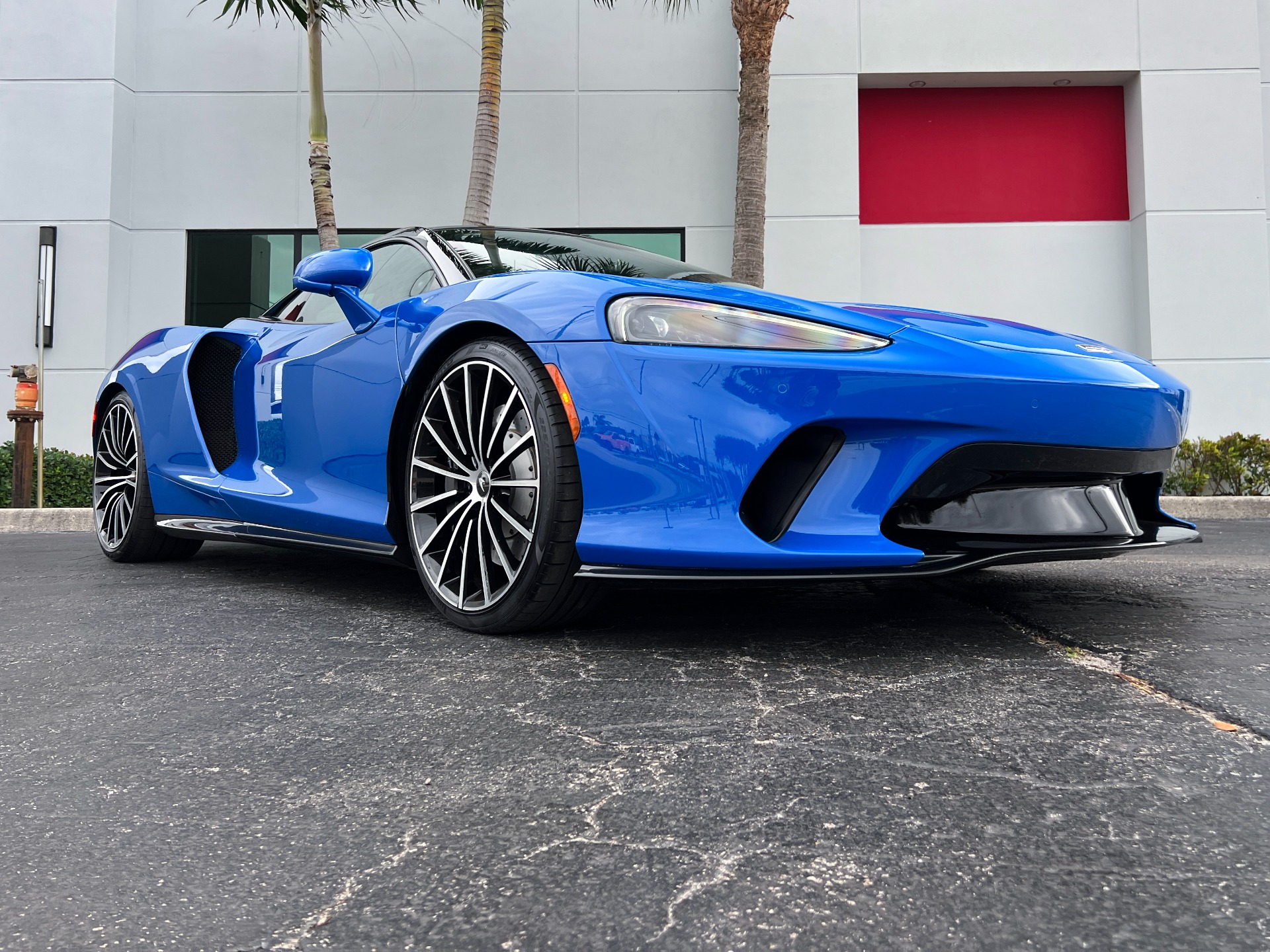 Used-2020-McLaren-GT