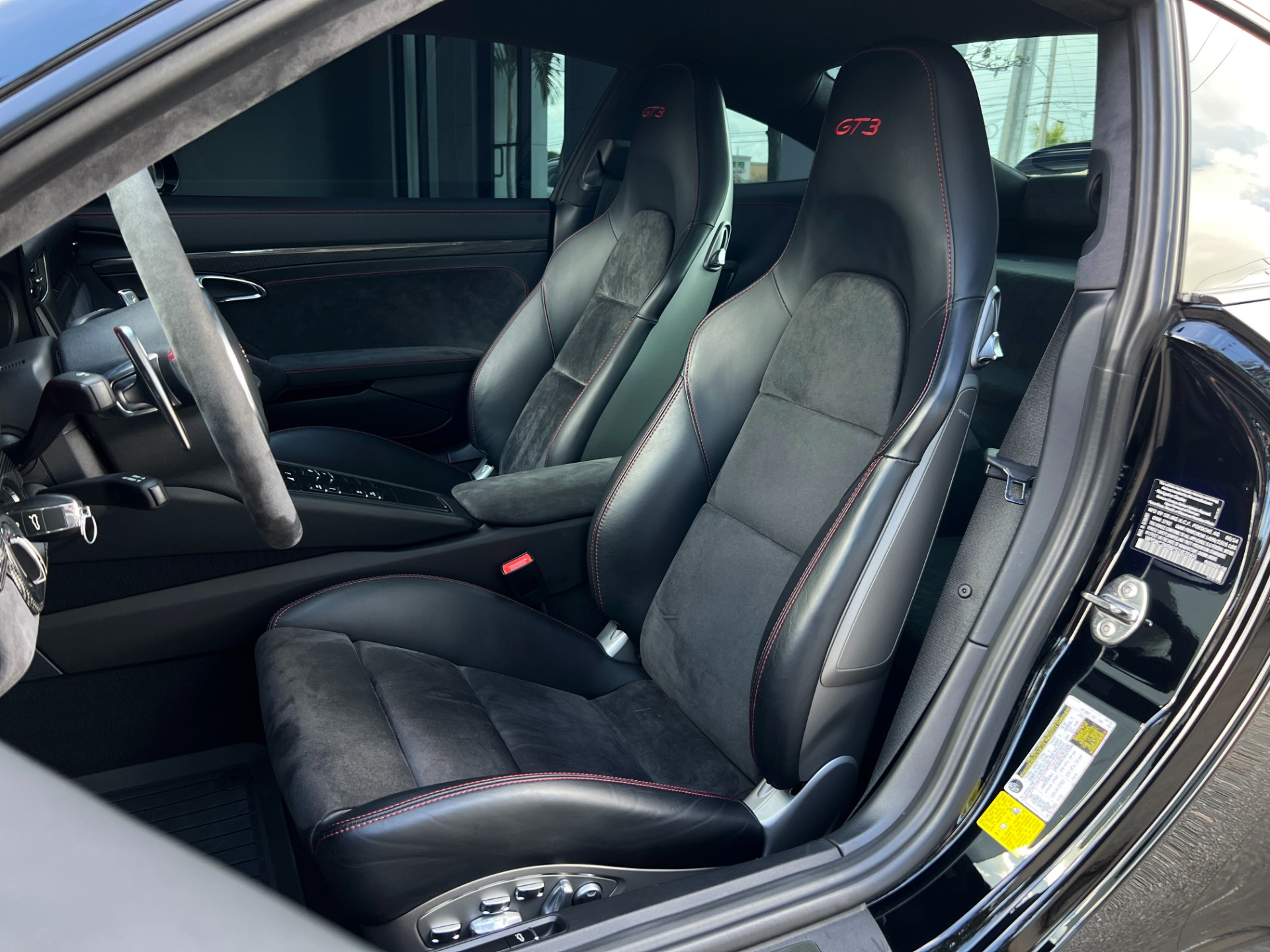 Used-2015-Porsche-911-GT3