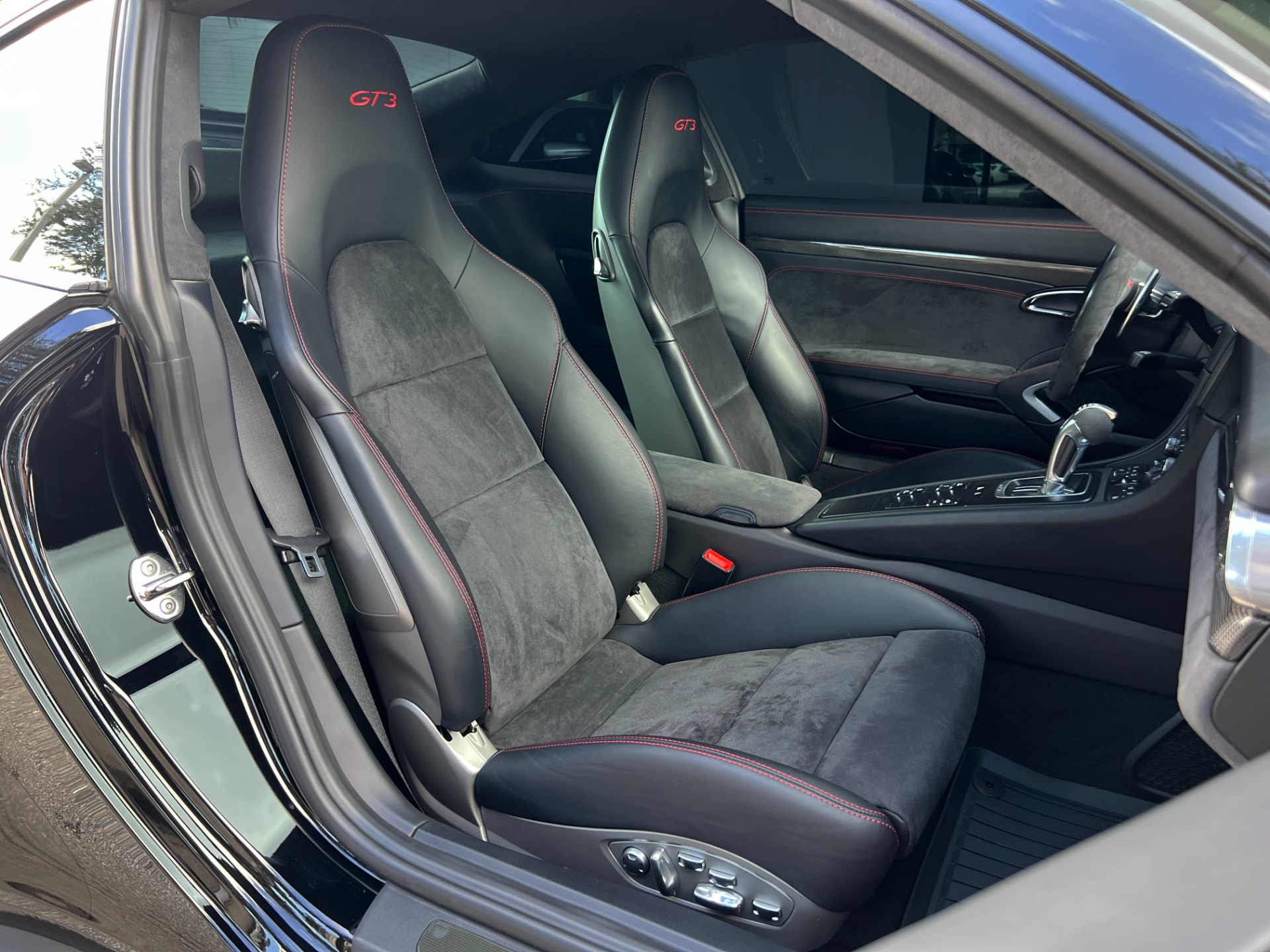 Used-2015-Porsche-911-GT3