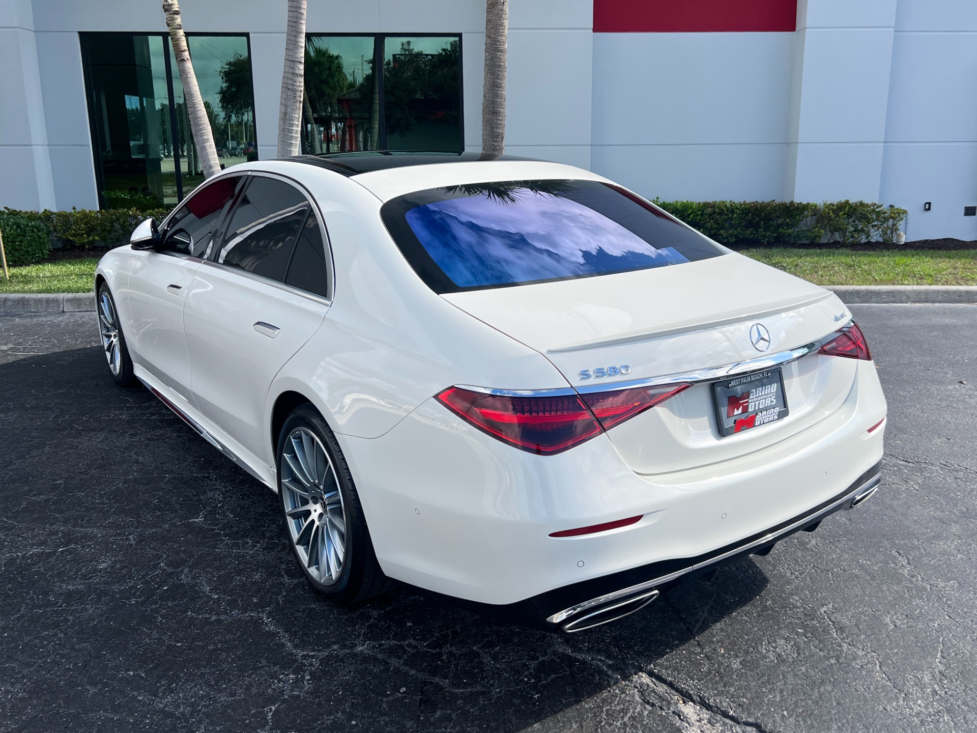 Used-2022-Mercedes-Benz-S-Class-S-580-4MATIC