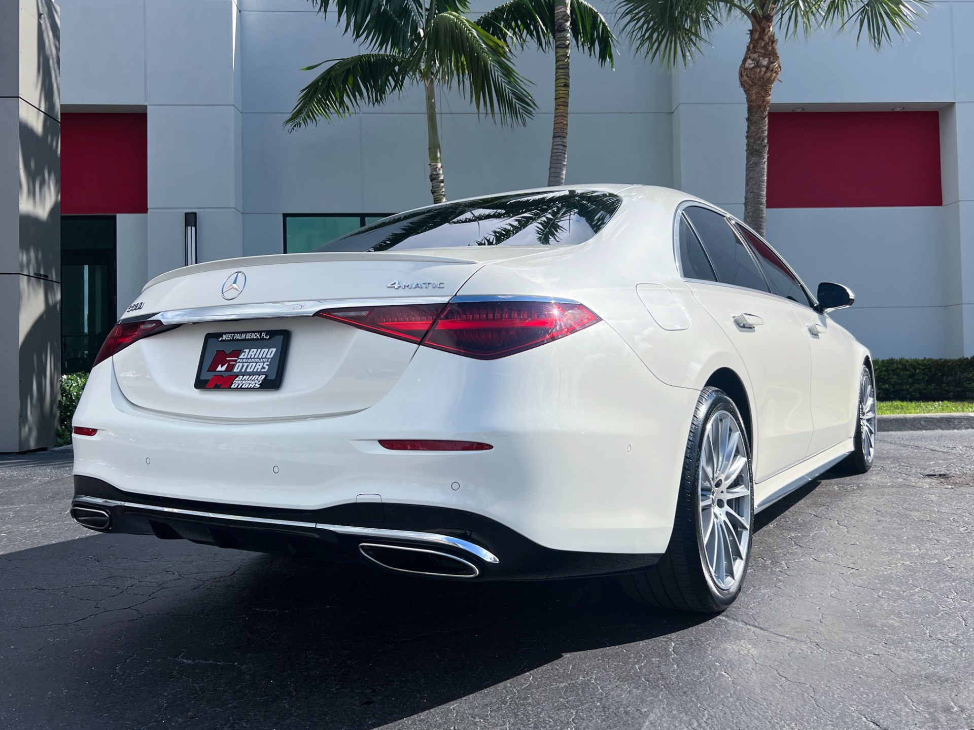 Used-2022-Mercedes-Benz-S-Class-S-580-4MATIC