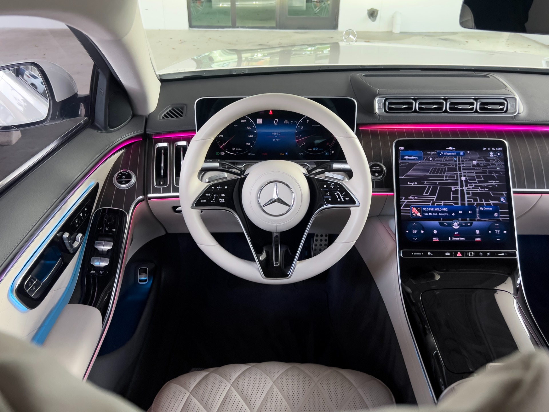Used-2022-Mercedes-Benz-S-Class-S-580-4MATIC