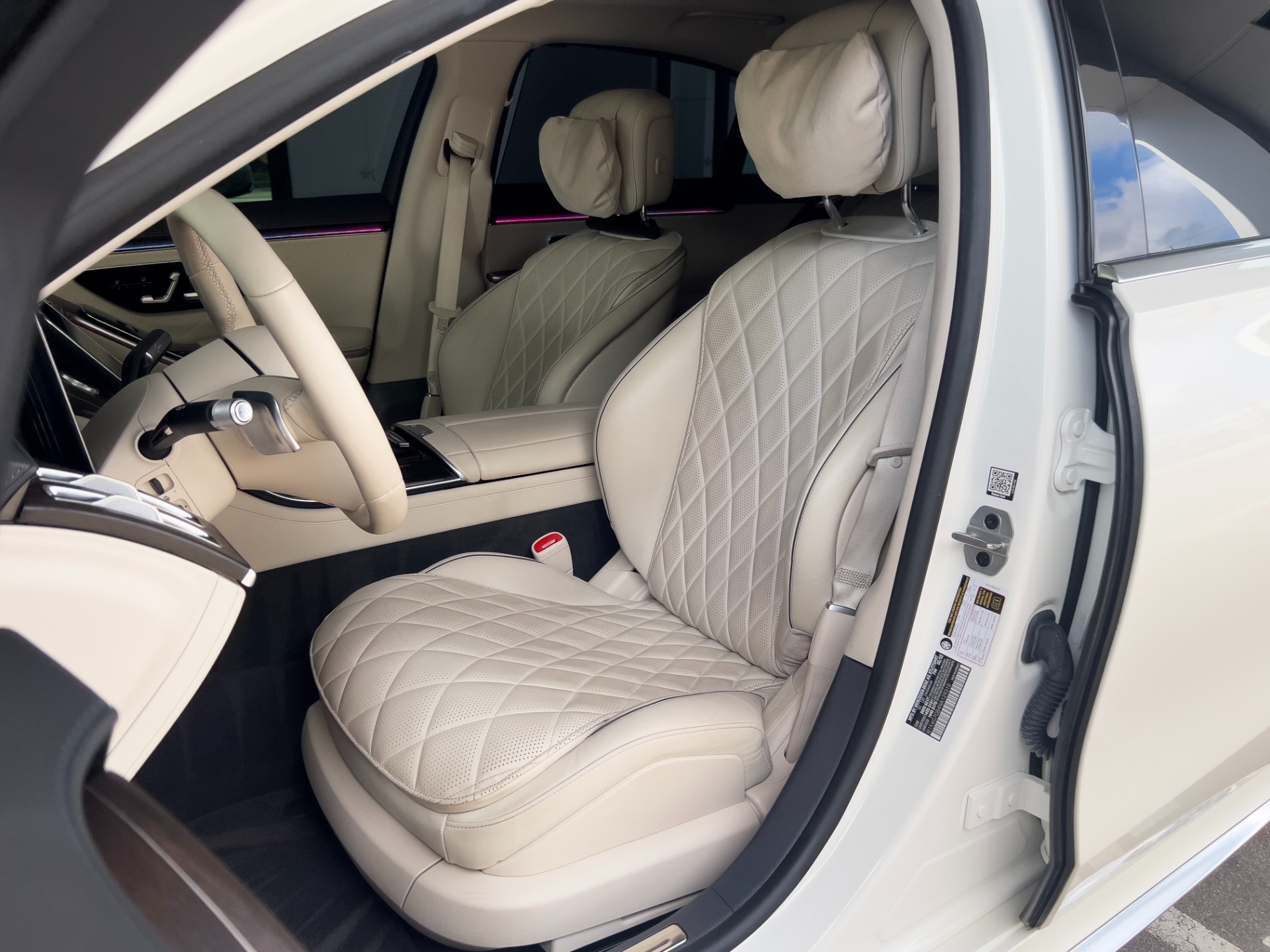 Used-2022-Mercedes-Benz-S-Class-S-580-4MATIC
