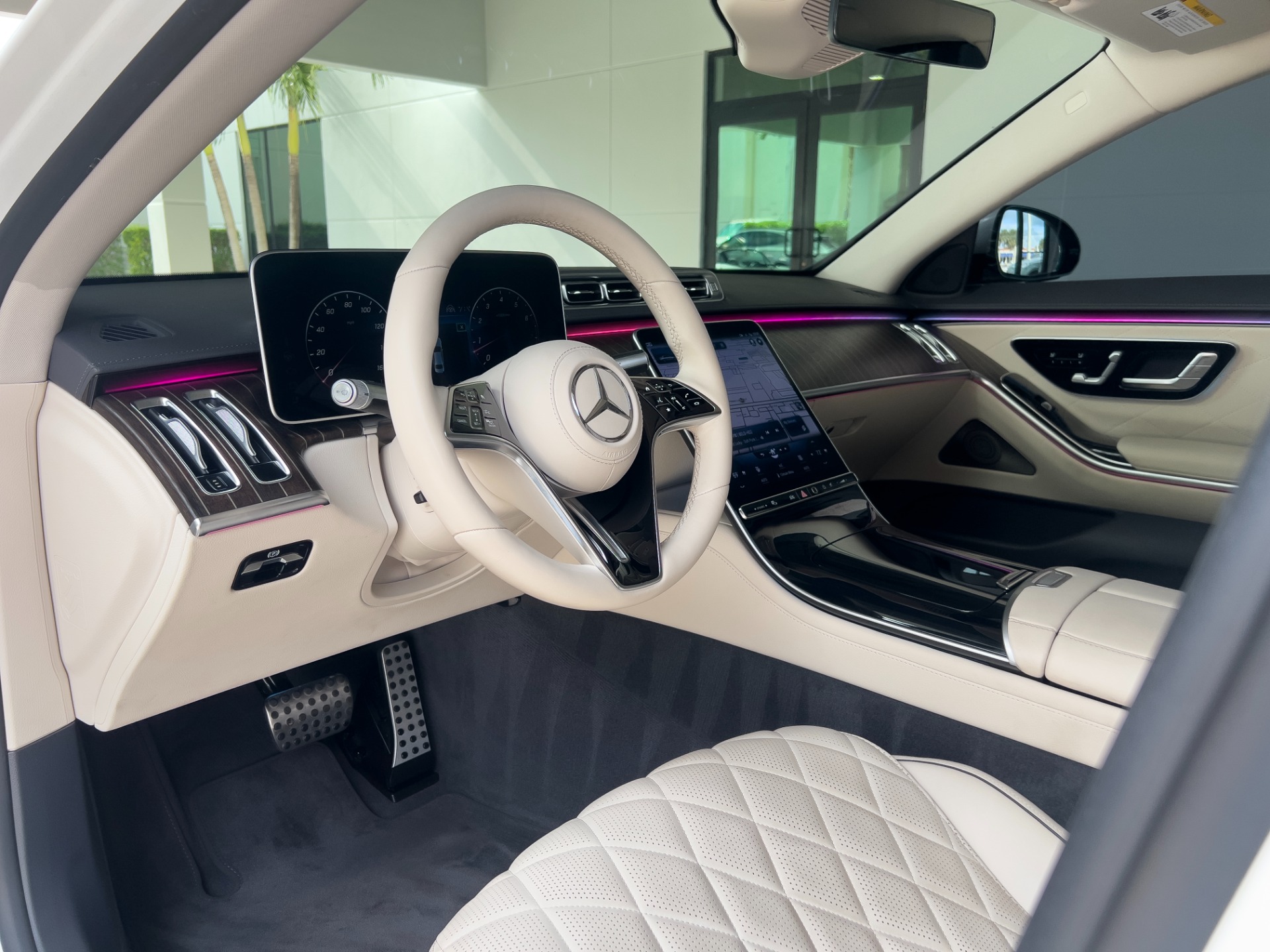 Used-2022-Mercedes-Benz-S-Class-S-580-4MATIC