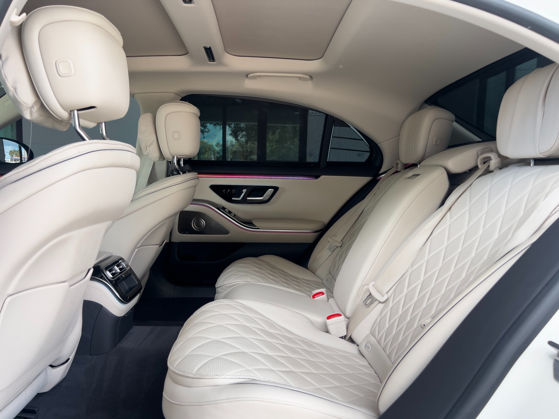Used-2022-Mercedes-Benz-S-Class-S-580-4MATIC