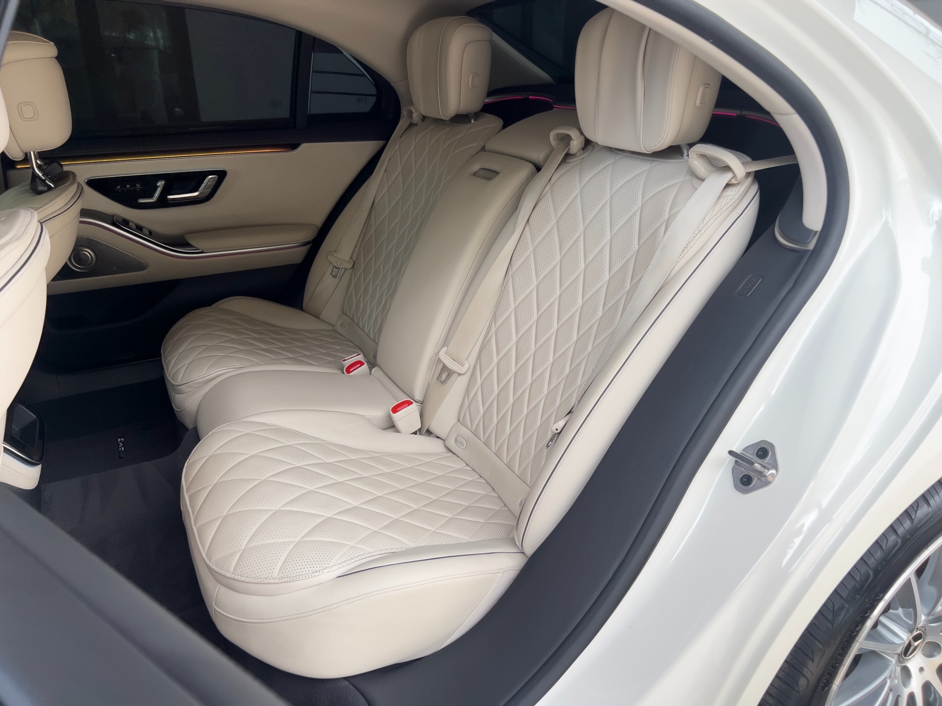 Used-2022-Mercedes-Benz-S-Class-S-580-4MATIC