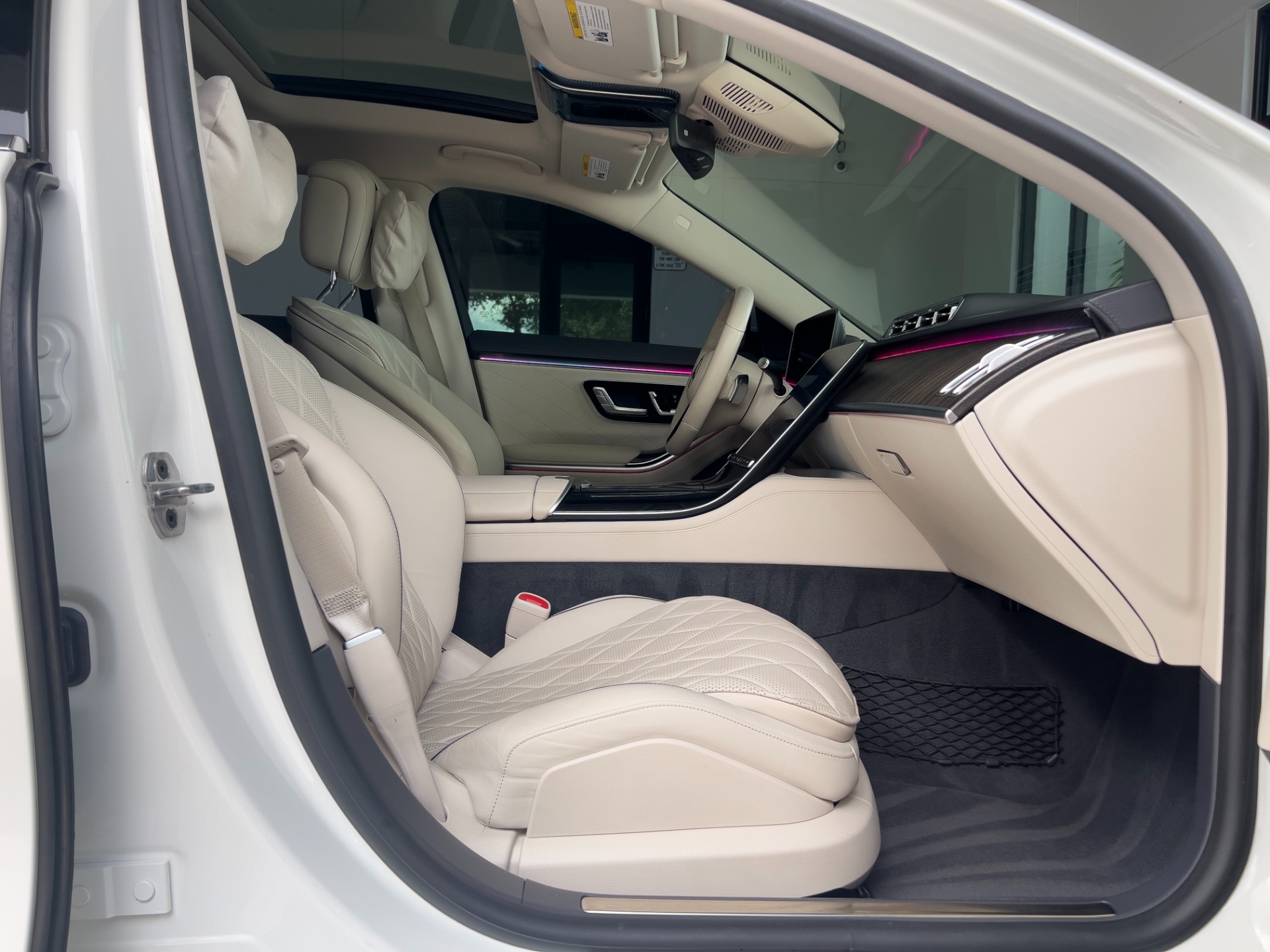 Used-2022-Mercedes-Benz-S-Class-S-580-4MATIC