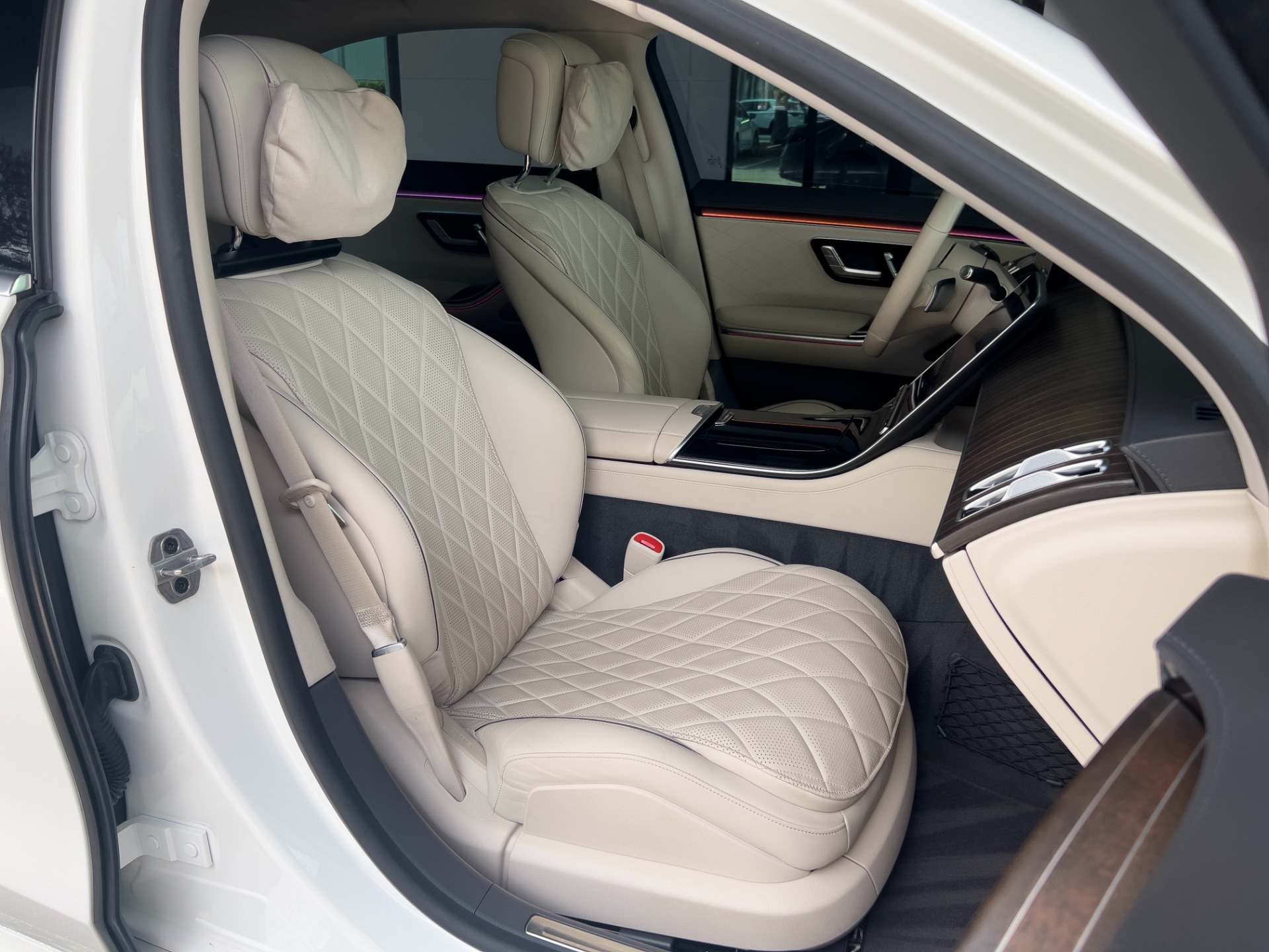 Used-2022-Mercedes-Benz-S-Class-S-580-4MATIC