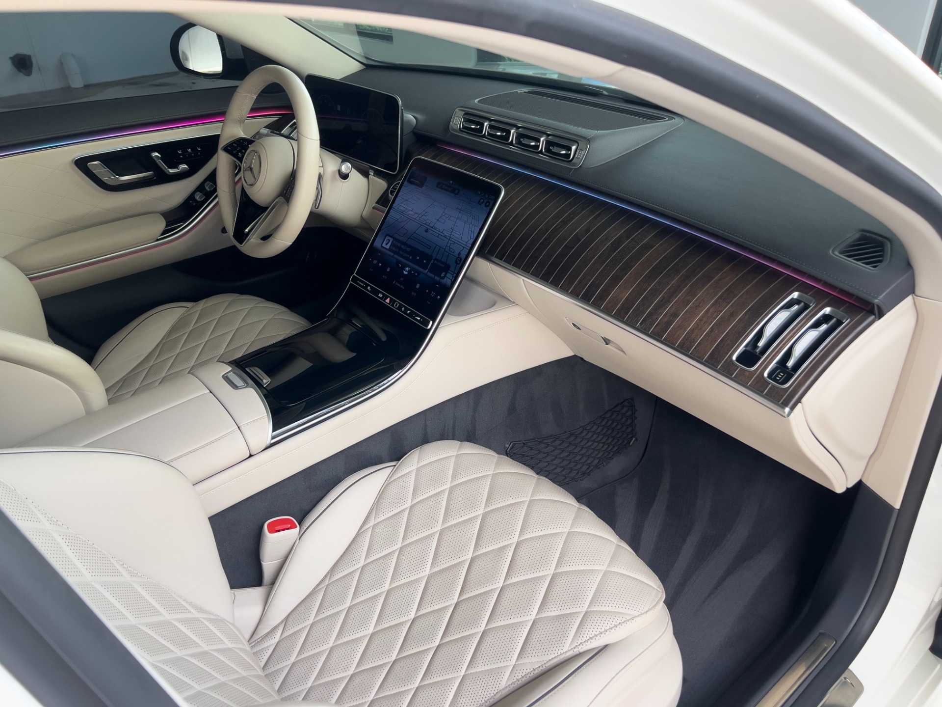 Used-2022-Mercedes-Benz-S-Class-S-580-4MATIC