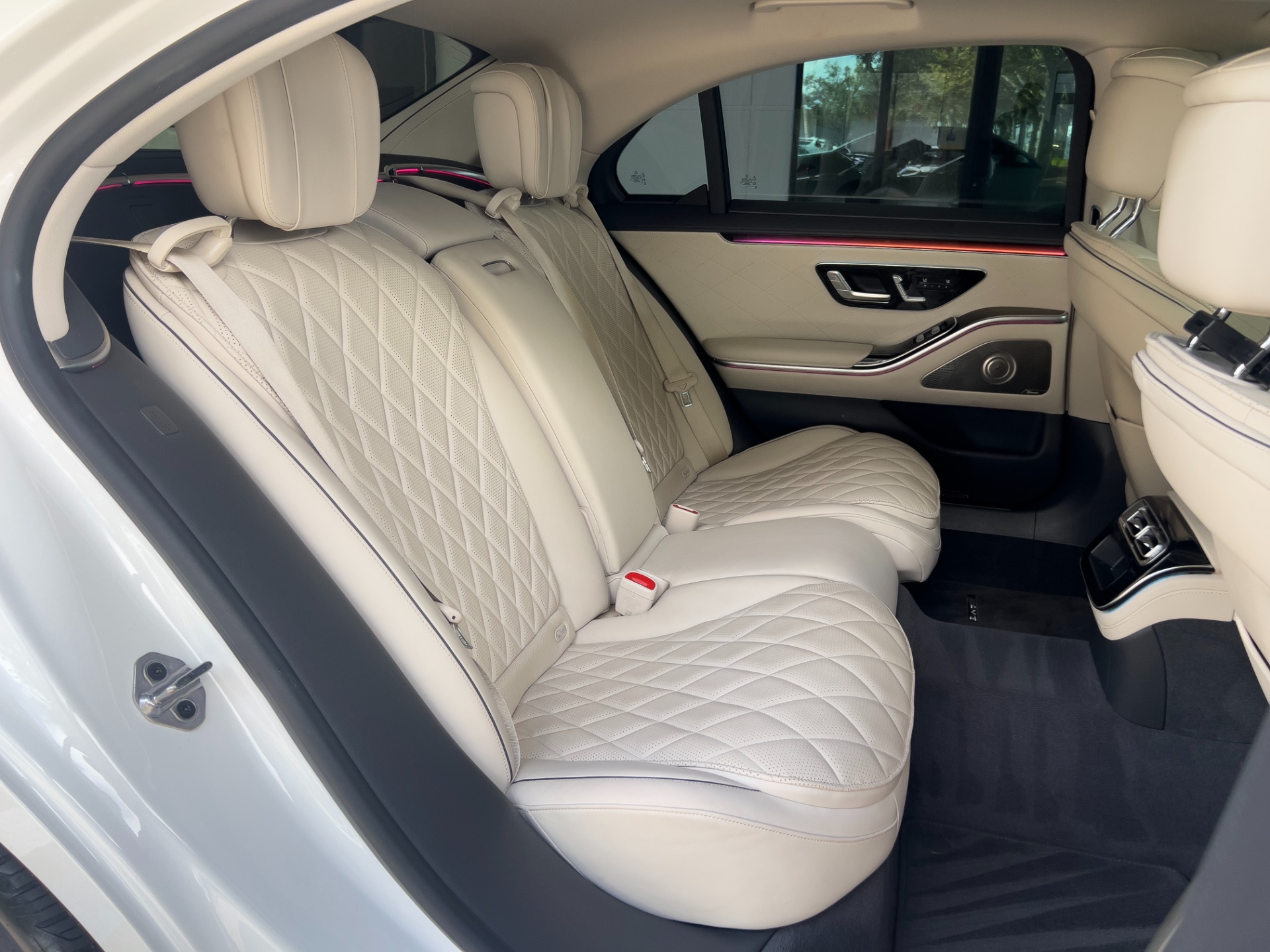 Used-2022-Mercedes-Benz-S-Class-S-580-4MATIC
