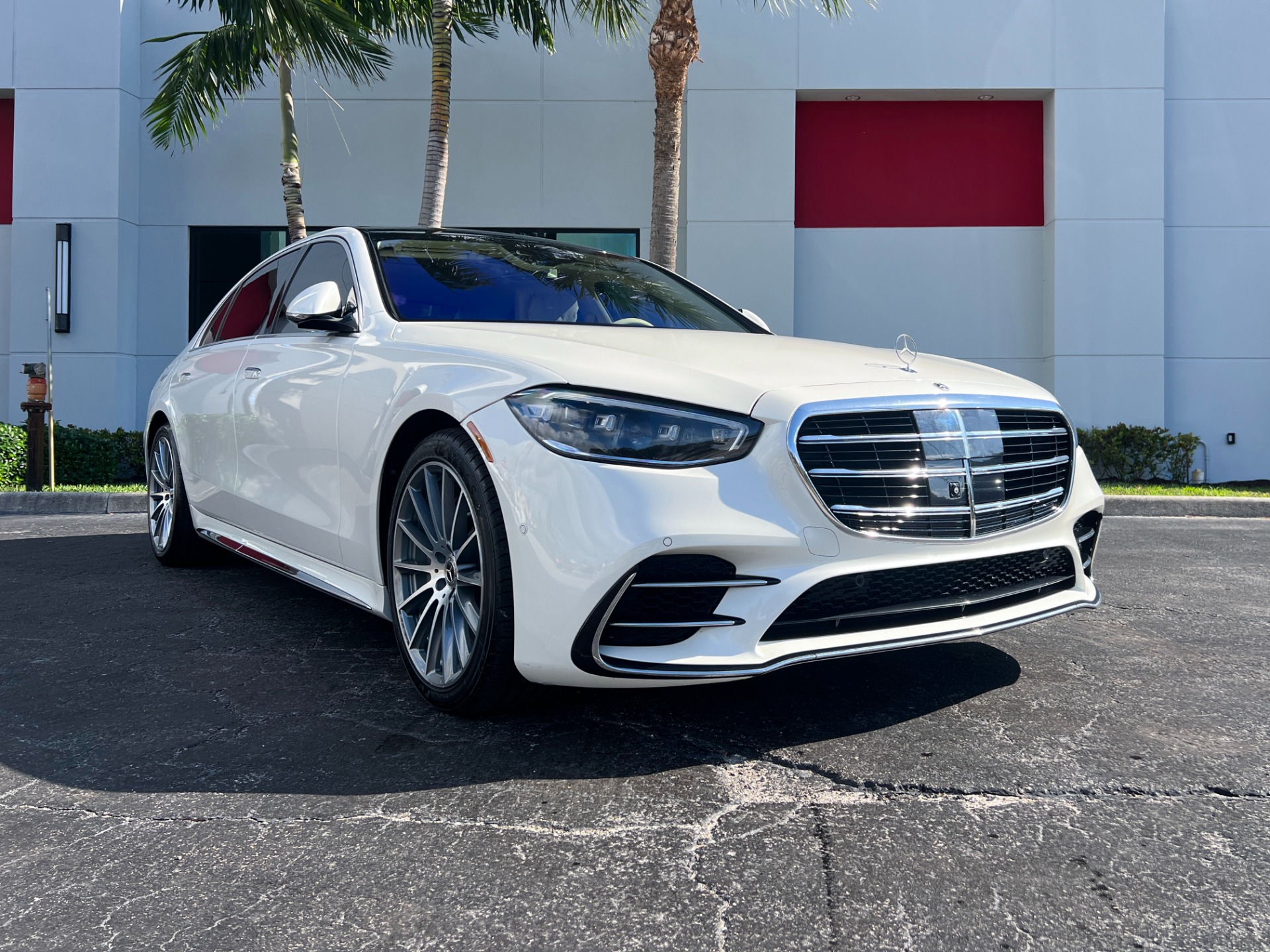 Used-2022-Mercedes-Benz-S-Class-S-580-4MATIC