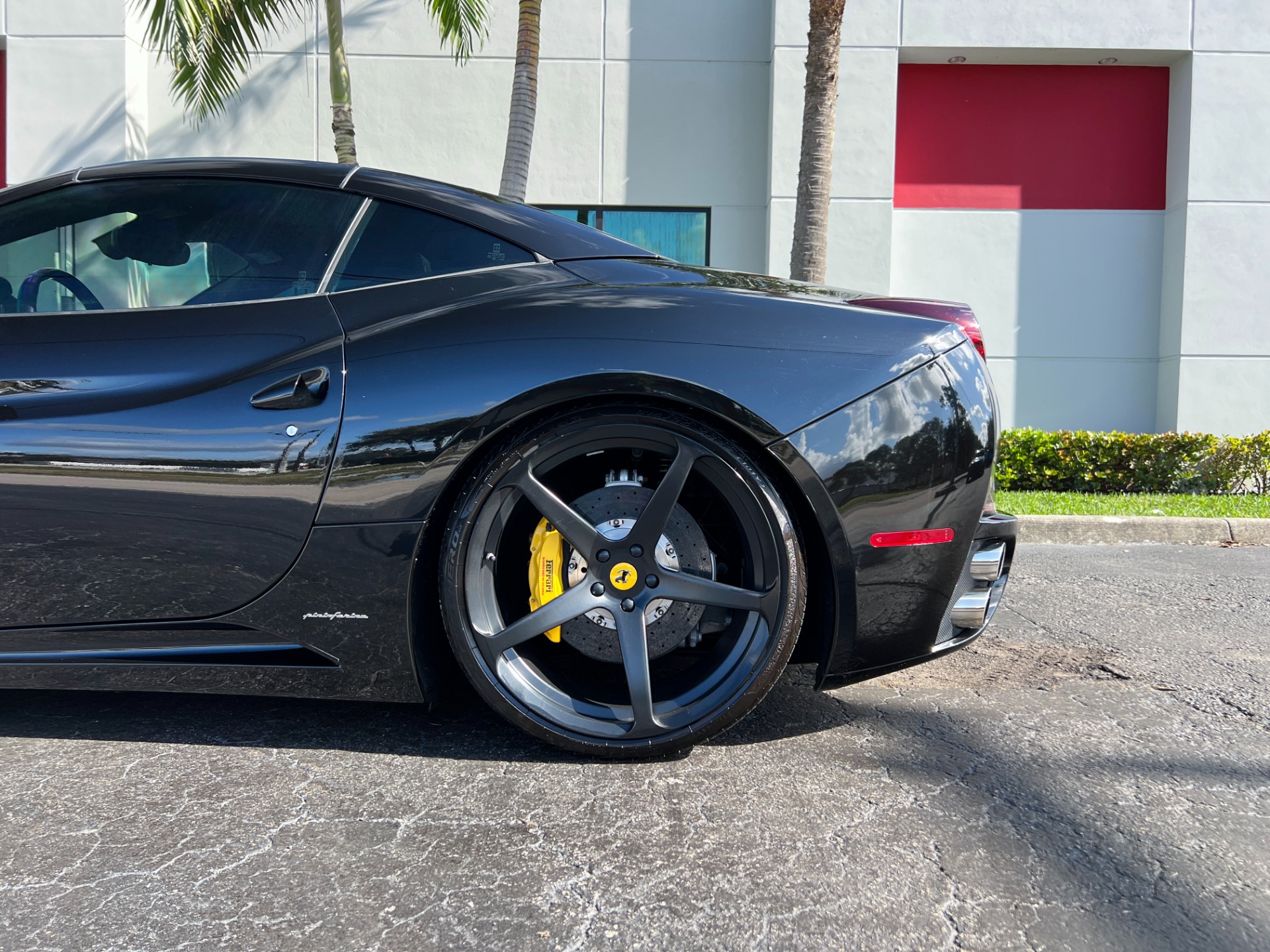 Used-2011-Ferrari-California