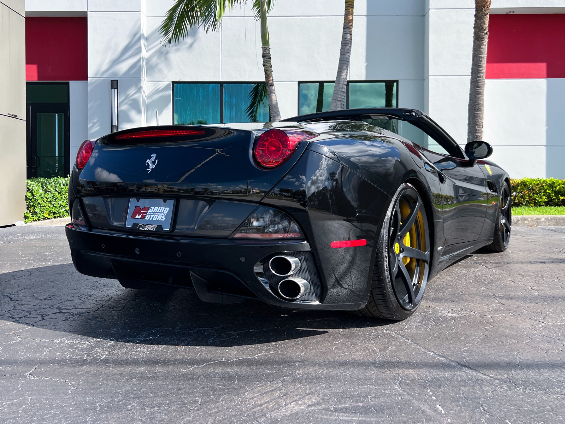 Used-2011-Ferrari-California