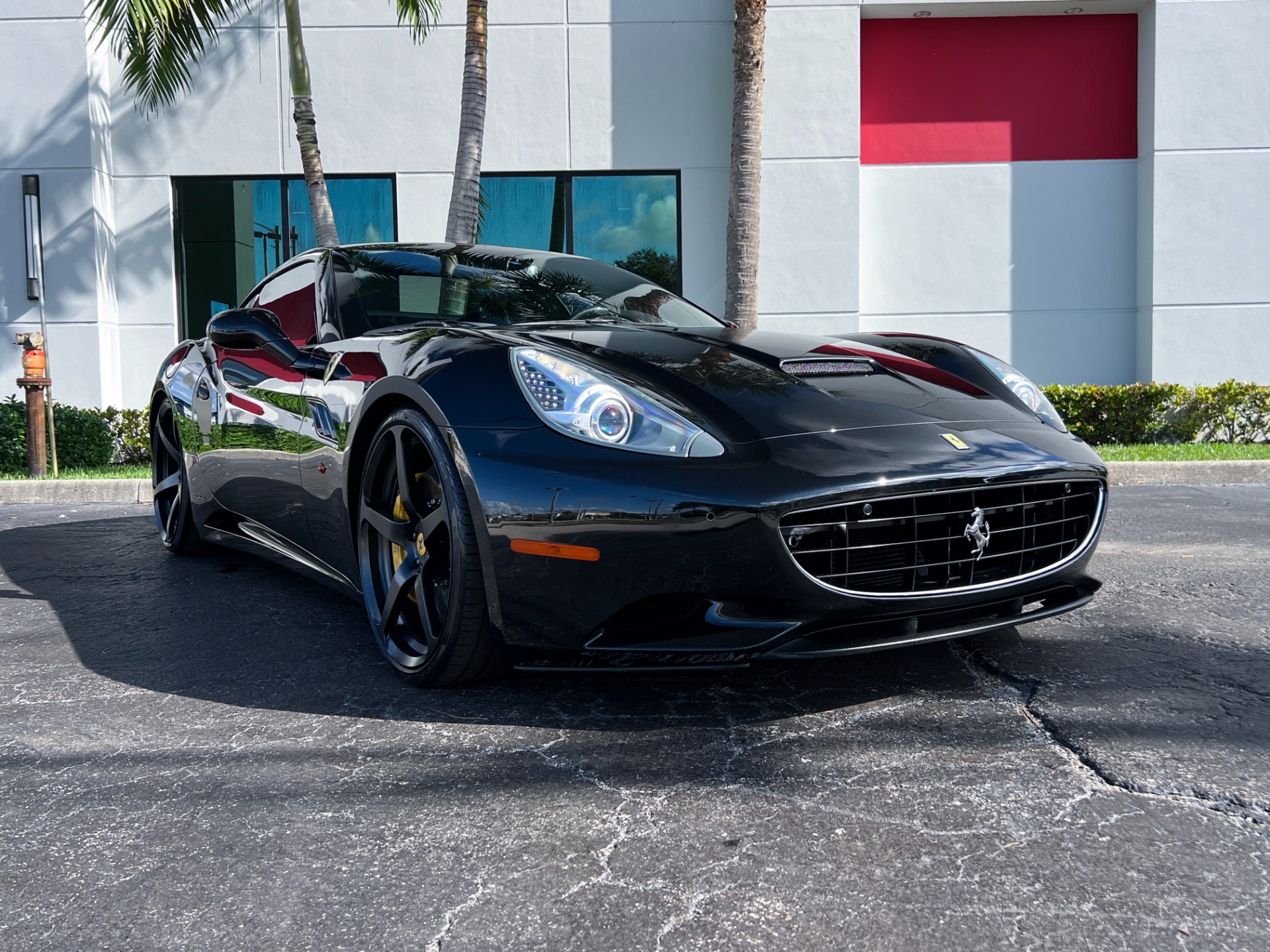 Used-2011-Ferrari-California