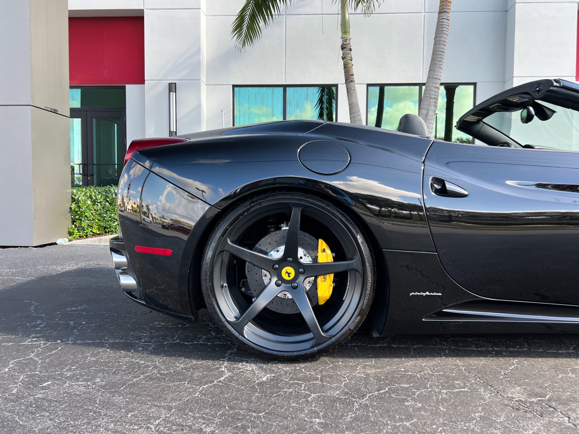 Used-2011-Ferrari-California