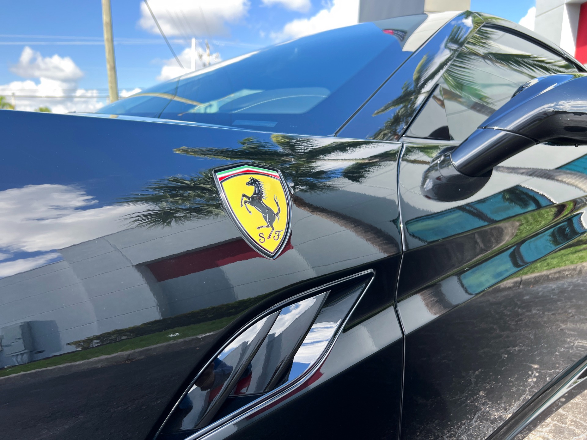 Used-2011-Ferrari-California