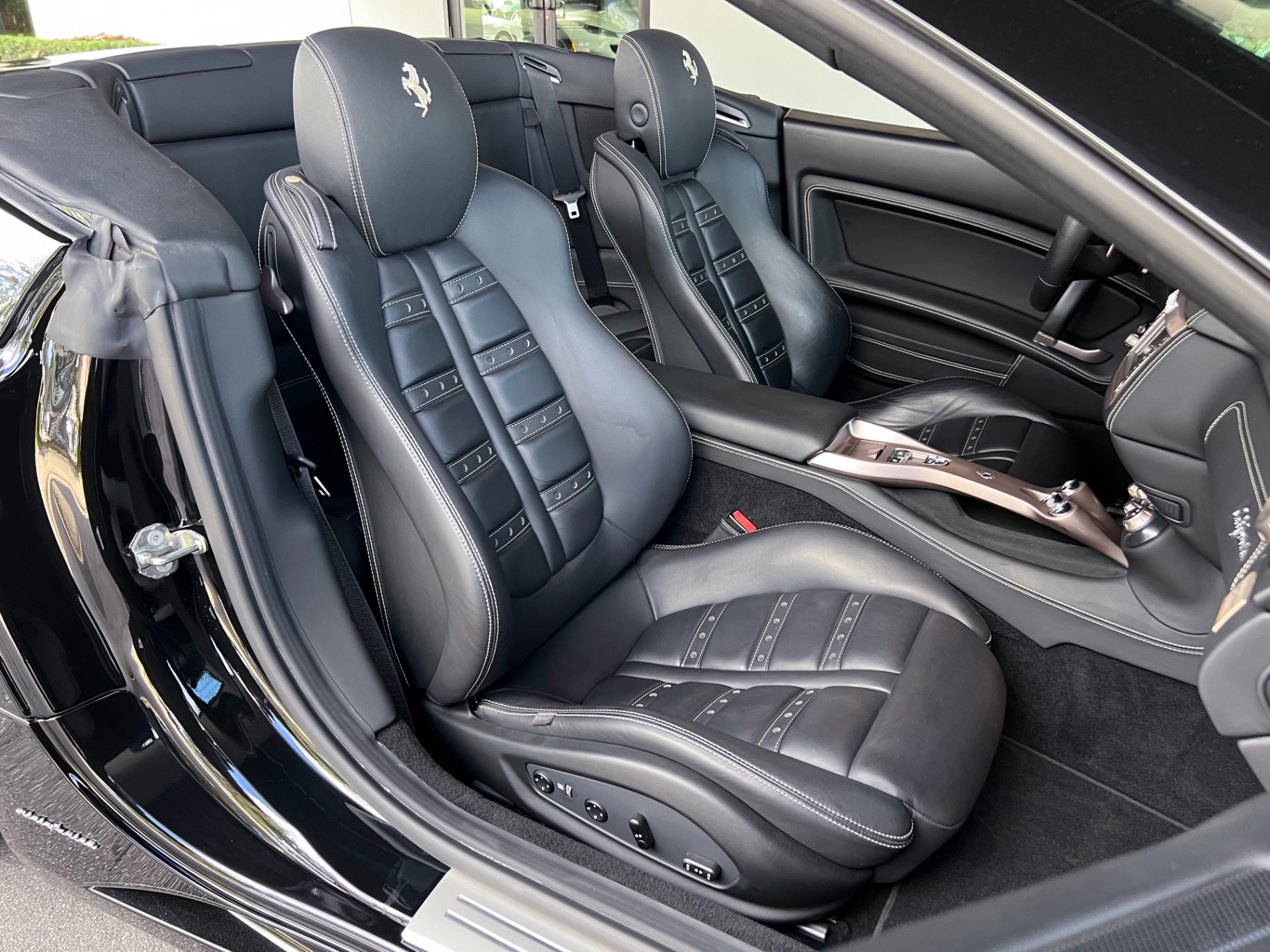 Used-2011-Ferrari-California