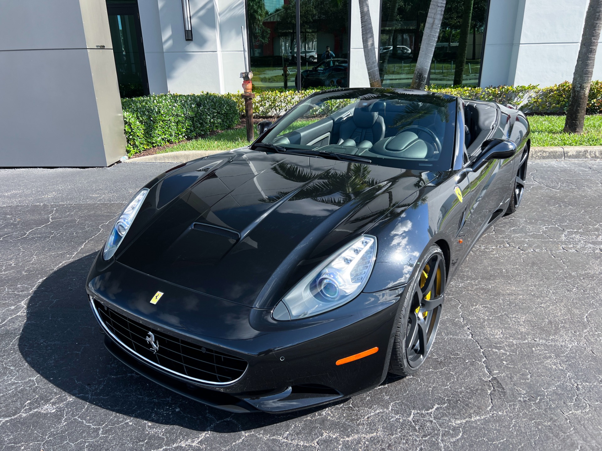 Used-2011-Ferrari-California