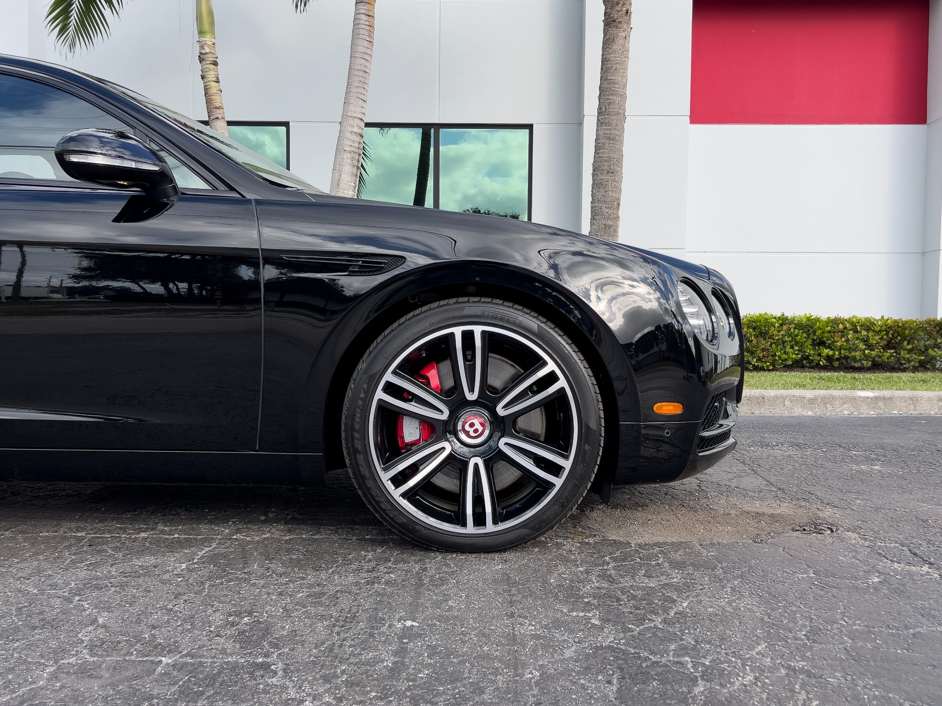 Used-2017-Bentley-Flying-Spur-V8-S