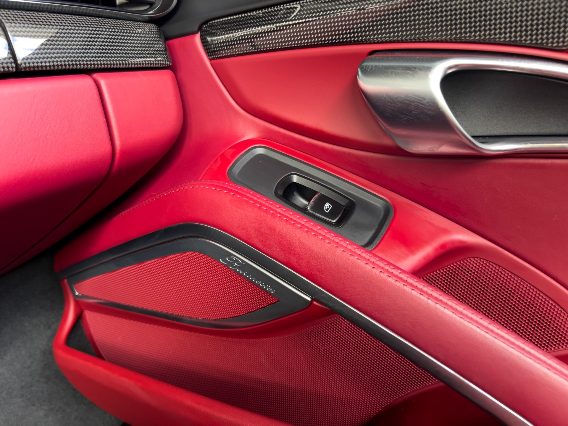 Used-2019-Porsche-911-Turbo-S