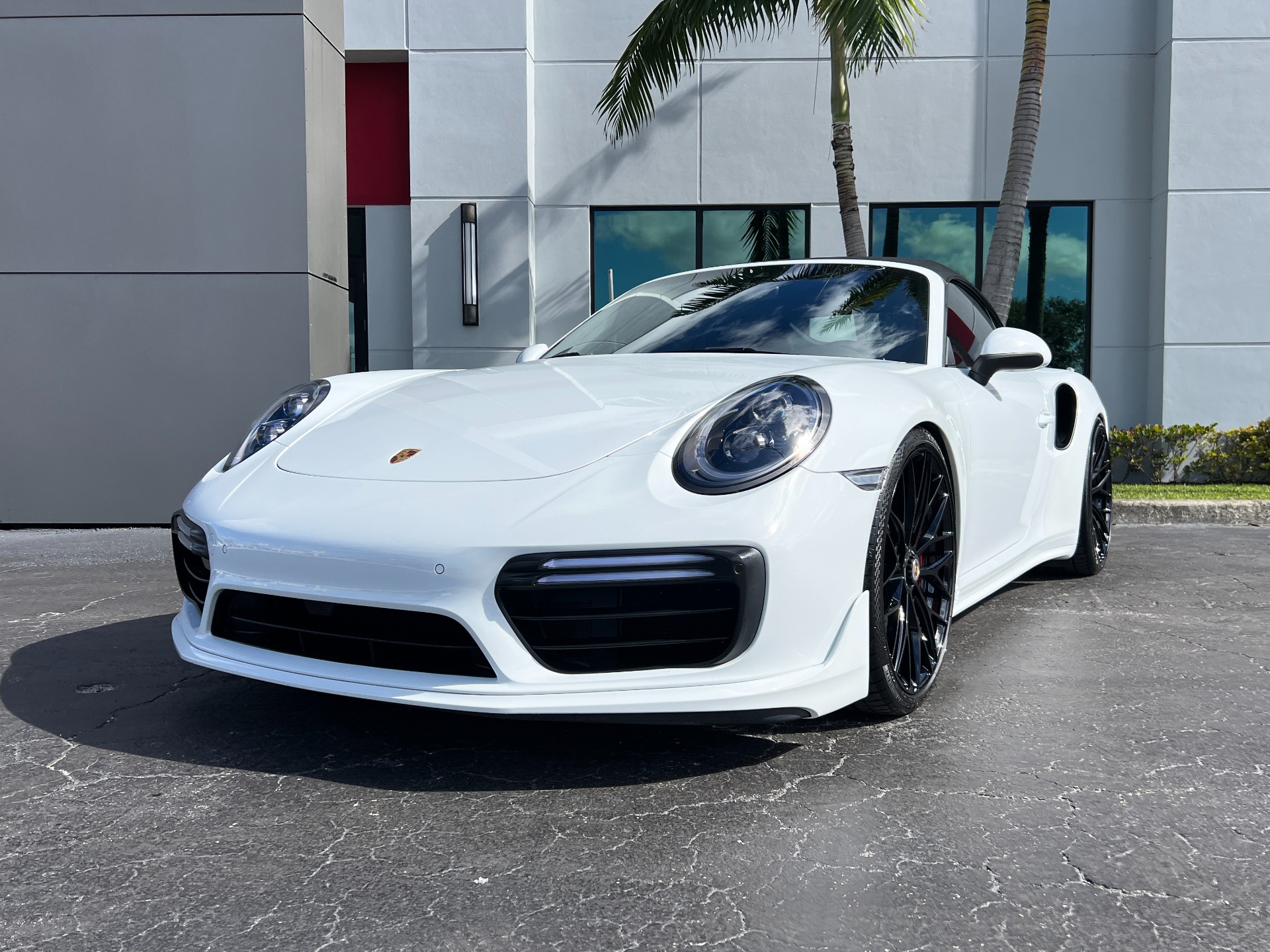 Used-2019-Porsche-911-Turbo-S