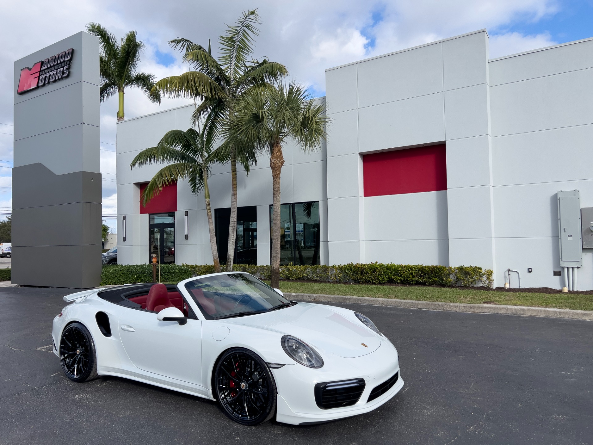Used-2019-Porsche-911-Turbo-S