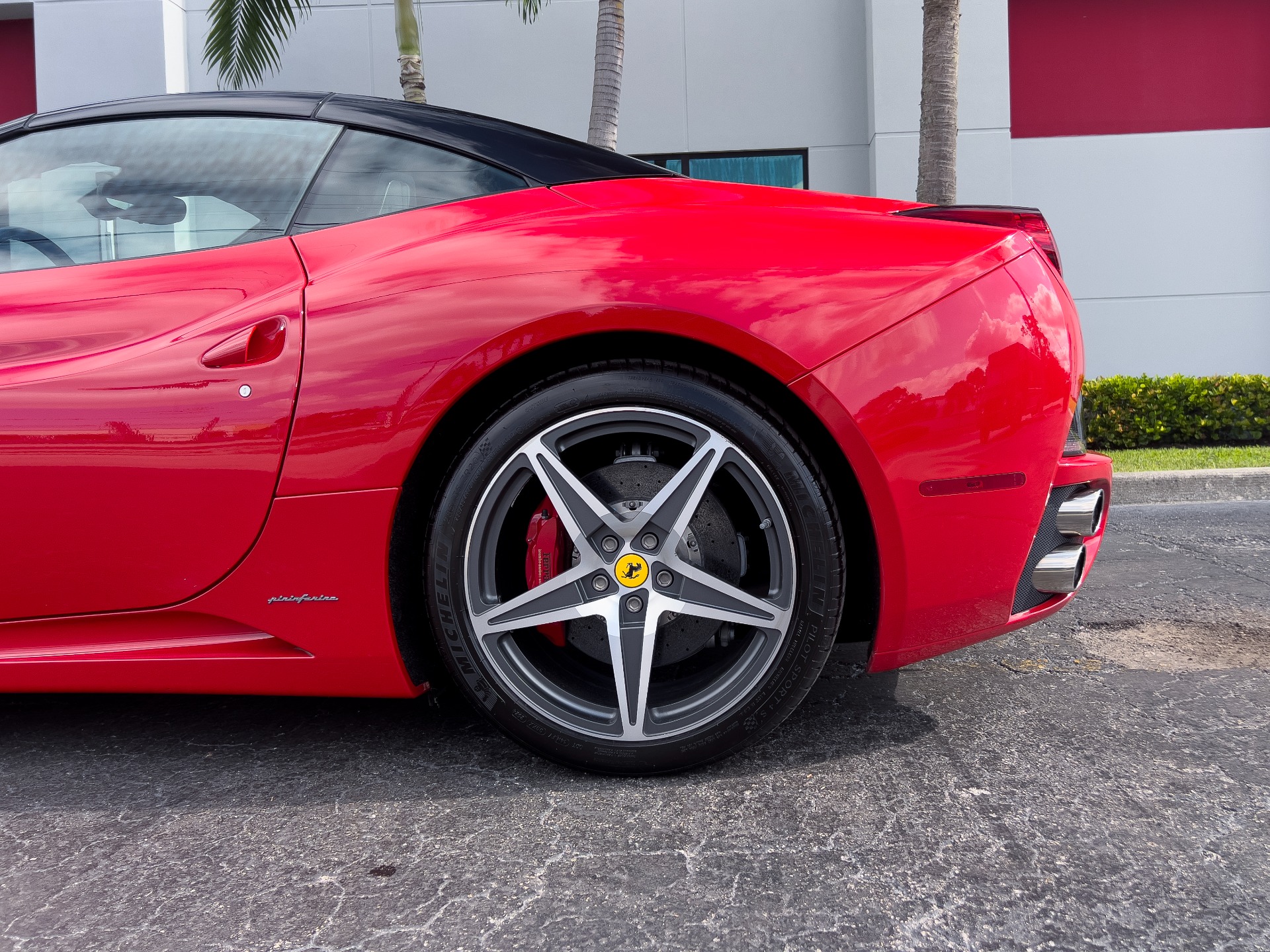 Used-2012-Ferrari-California