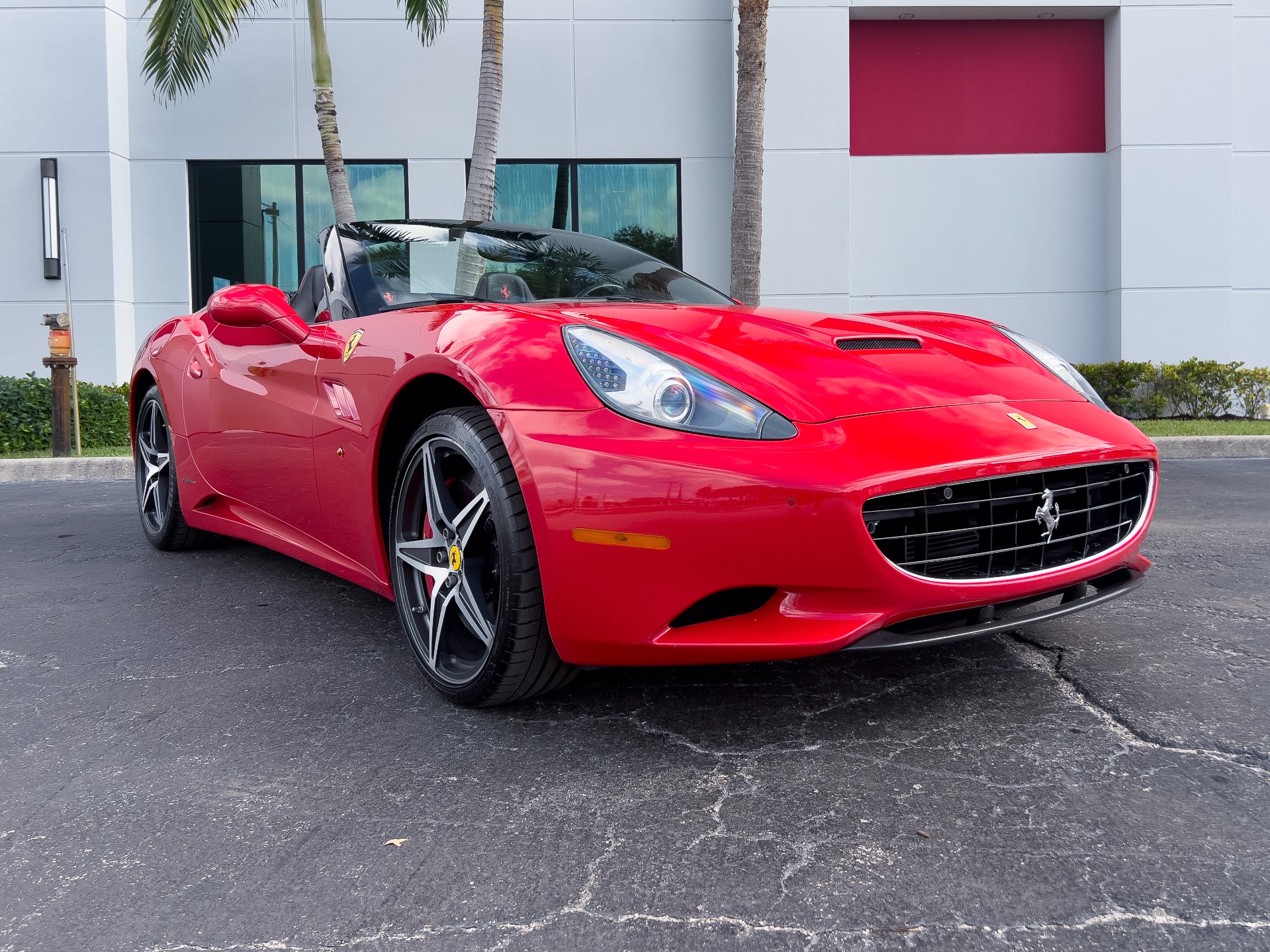 Used-2012-Ferrari-California