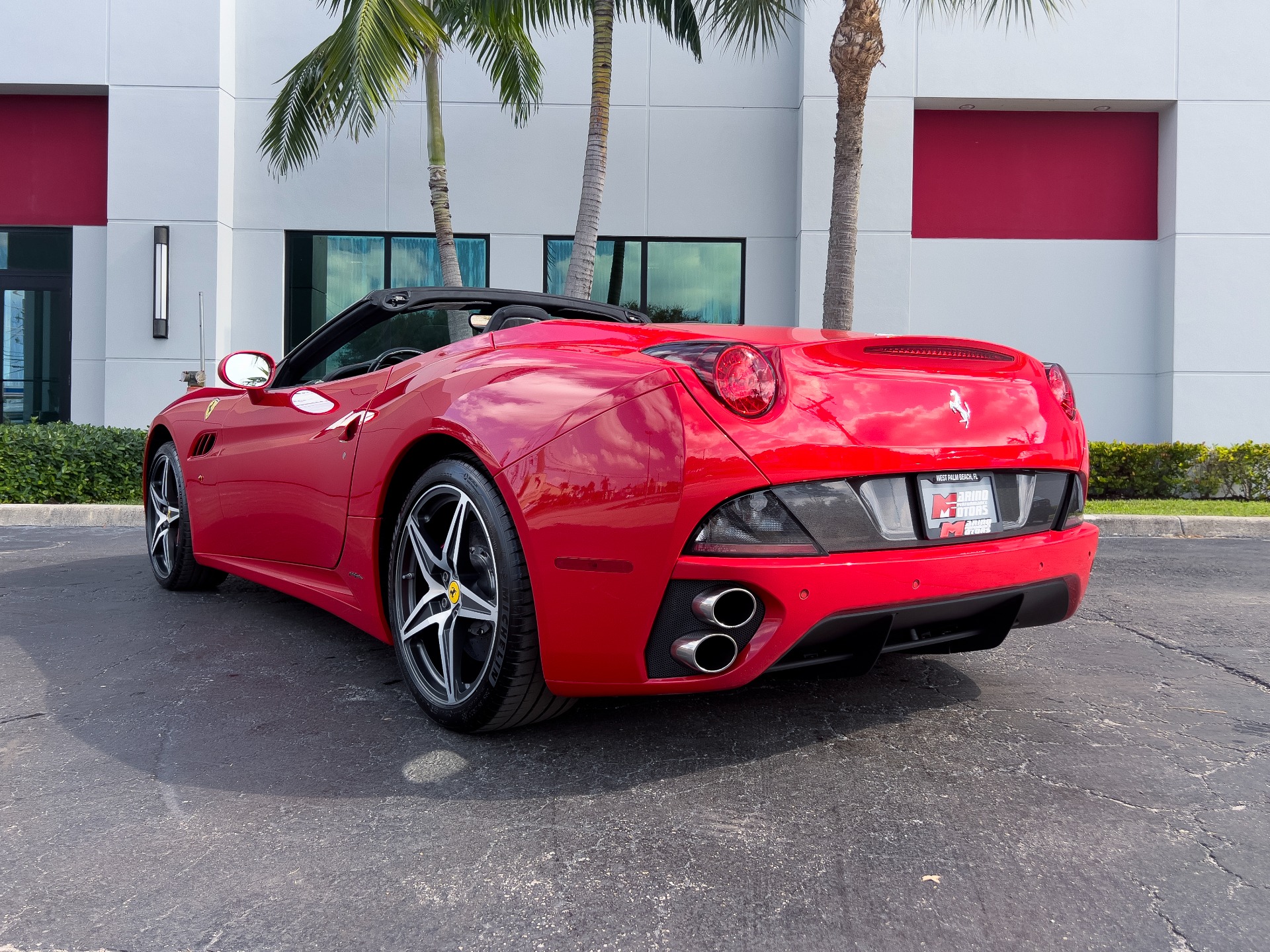 Used-2012-Ferrari-California