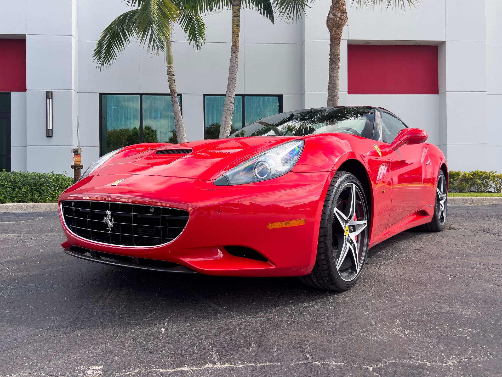 Used-2012-Ferrari-California