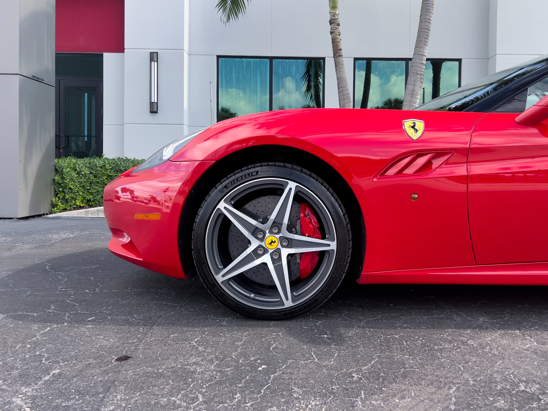 Used-2012-Ferrari-California
