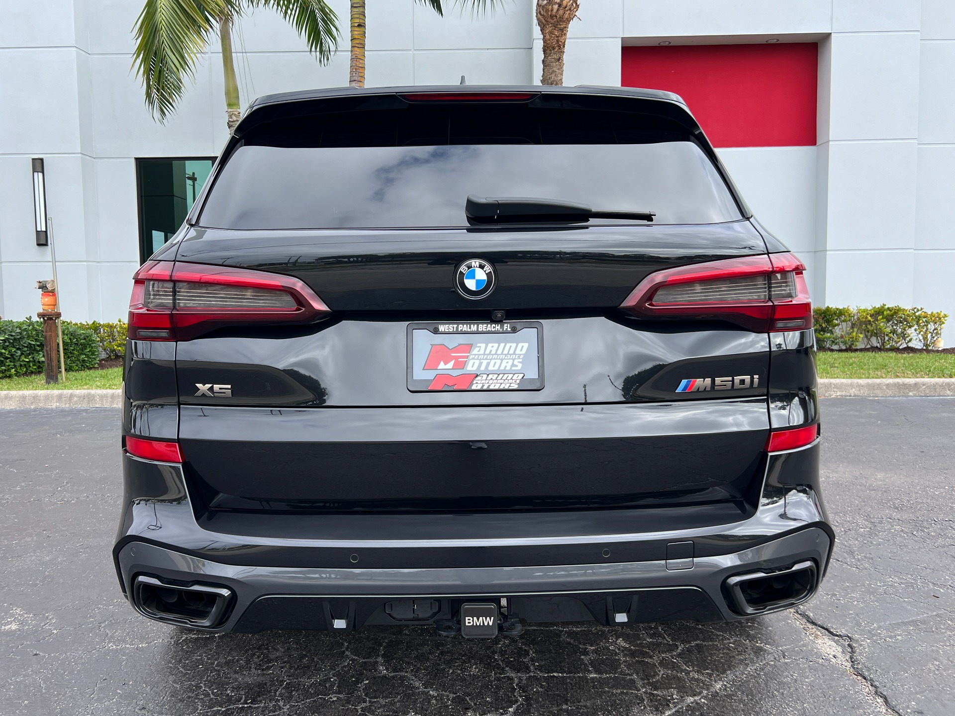 Used-2023-BMW-X5-M50i