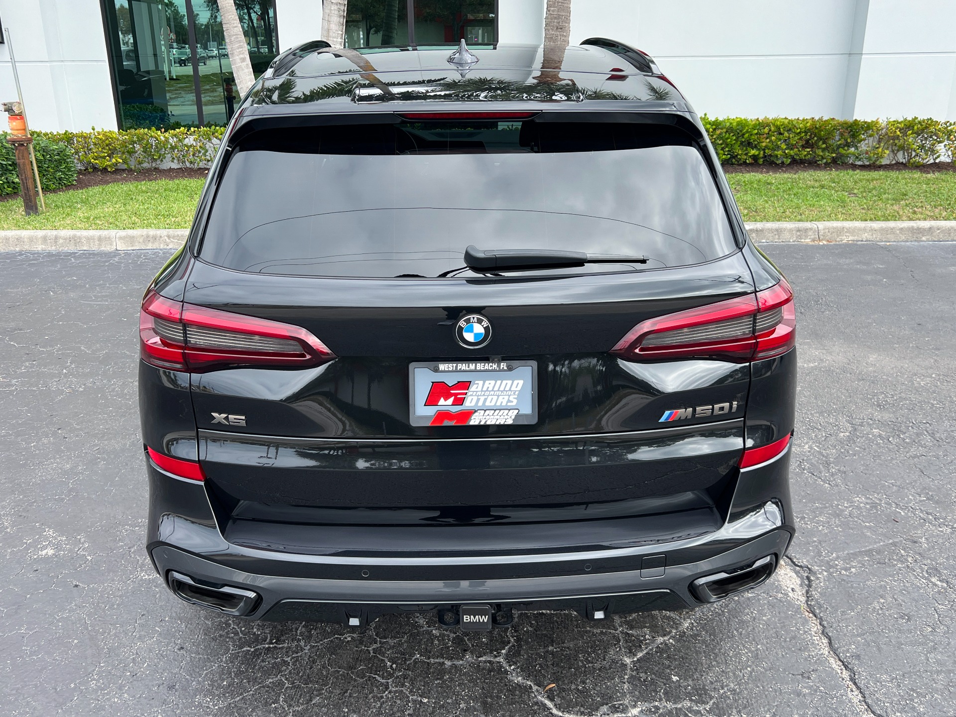 Used-2023-BMW-X5-M50i