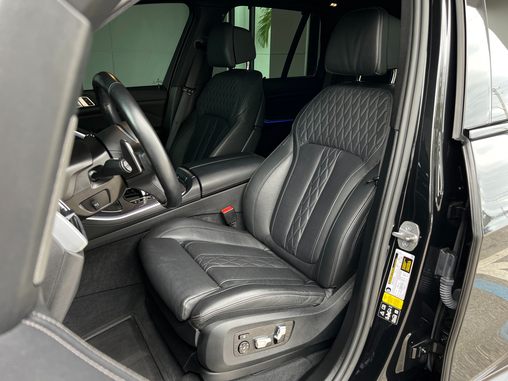 Used-2023-BMW-X5-M50i
