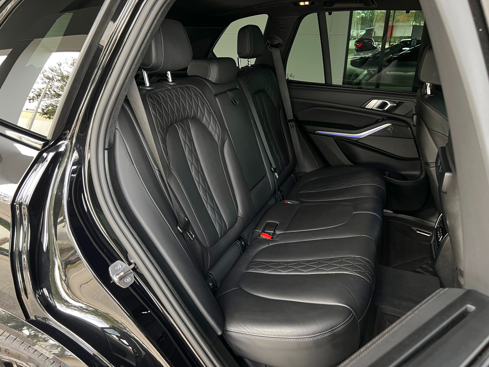 Used-2023-BMW-X5-M50i