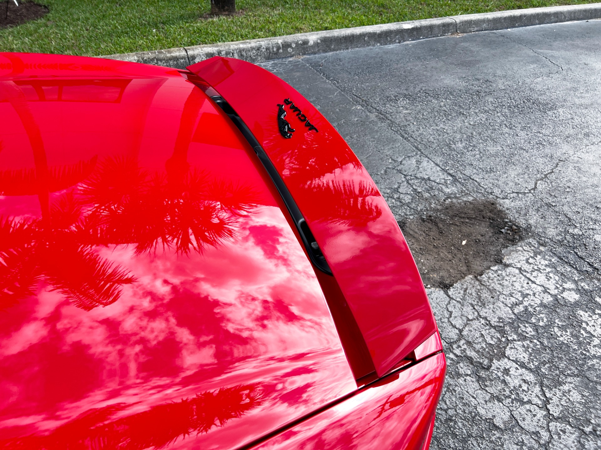 Used-2023-Jaguar-F-TYPE-R
