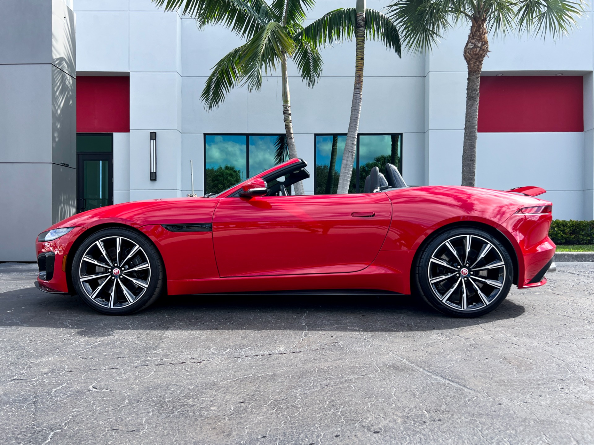 Used-2023-Jaguar-F-TYPE-R