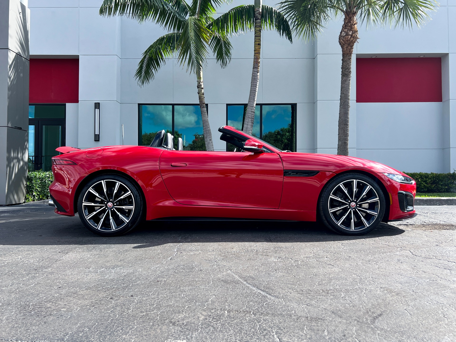 Used-2023-Jaguar-F-TYPE-R