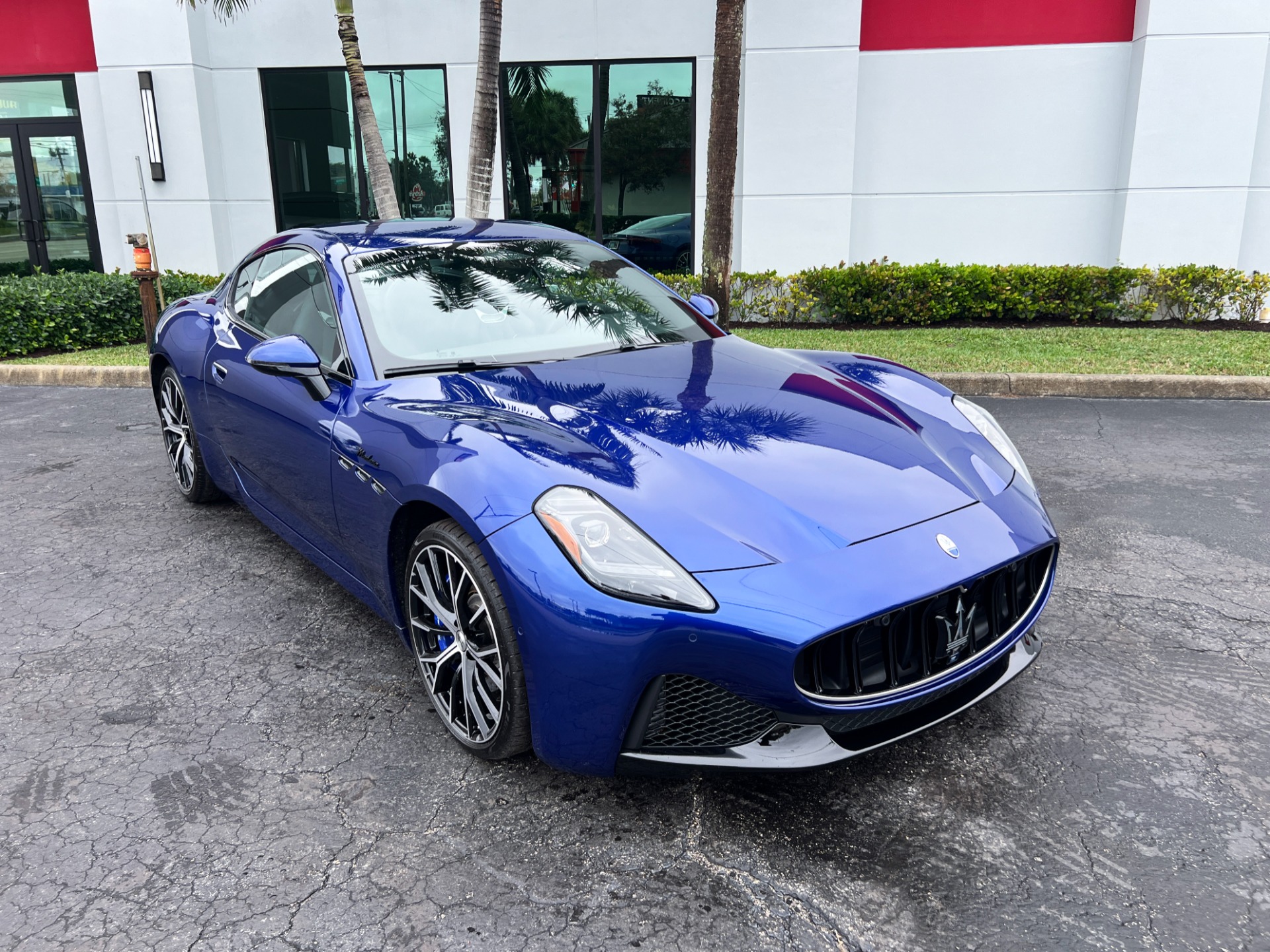 Used-2024-Maserati-GranTurismo-Modena