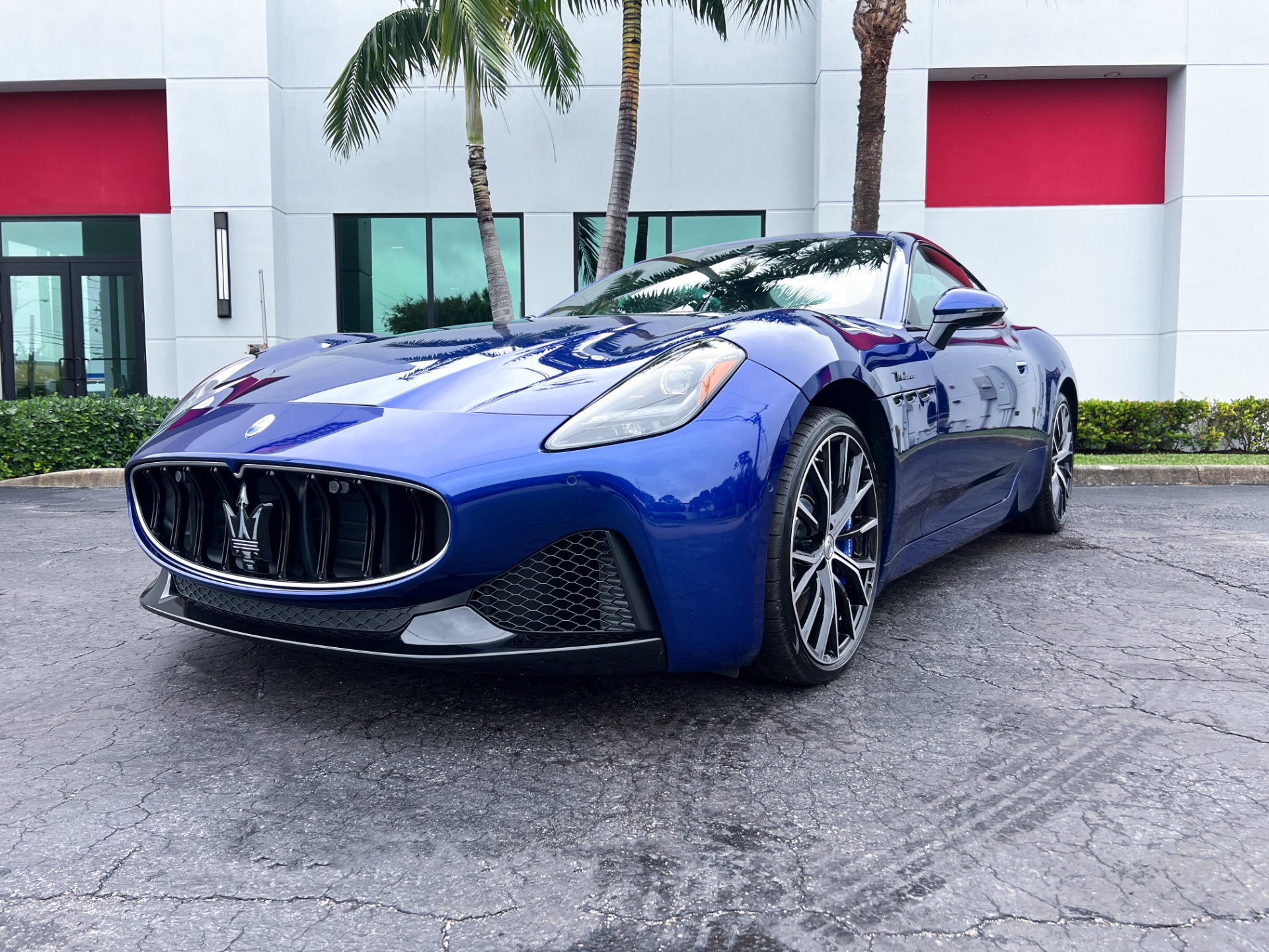 Used-2024-Maserati-GranTurismo-Modena