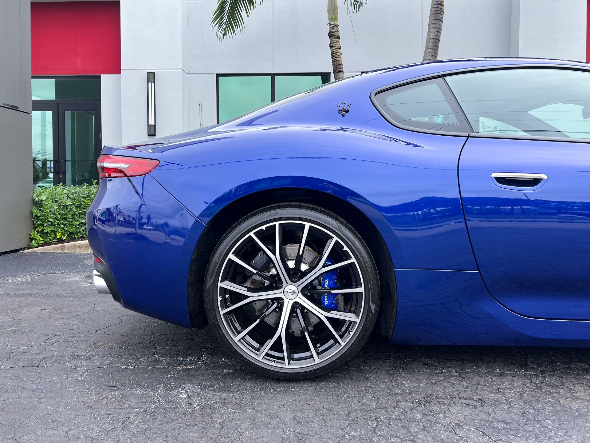 Used-2024-Maserati-GranTurismo-Modena