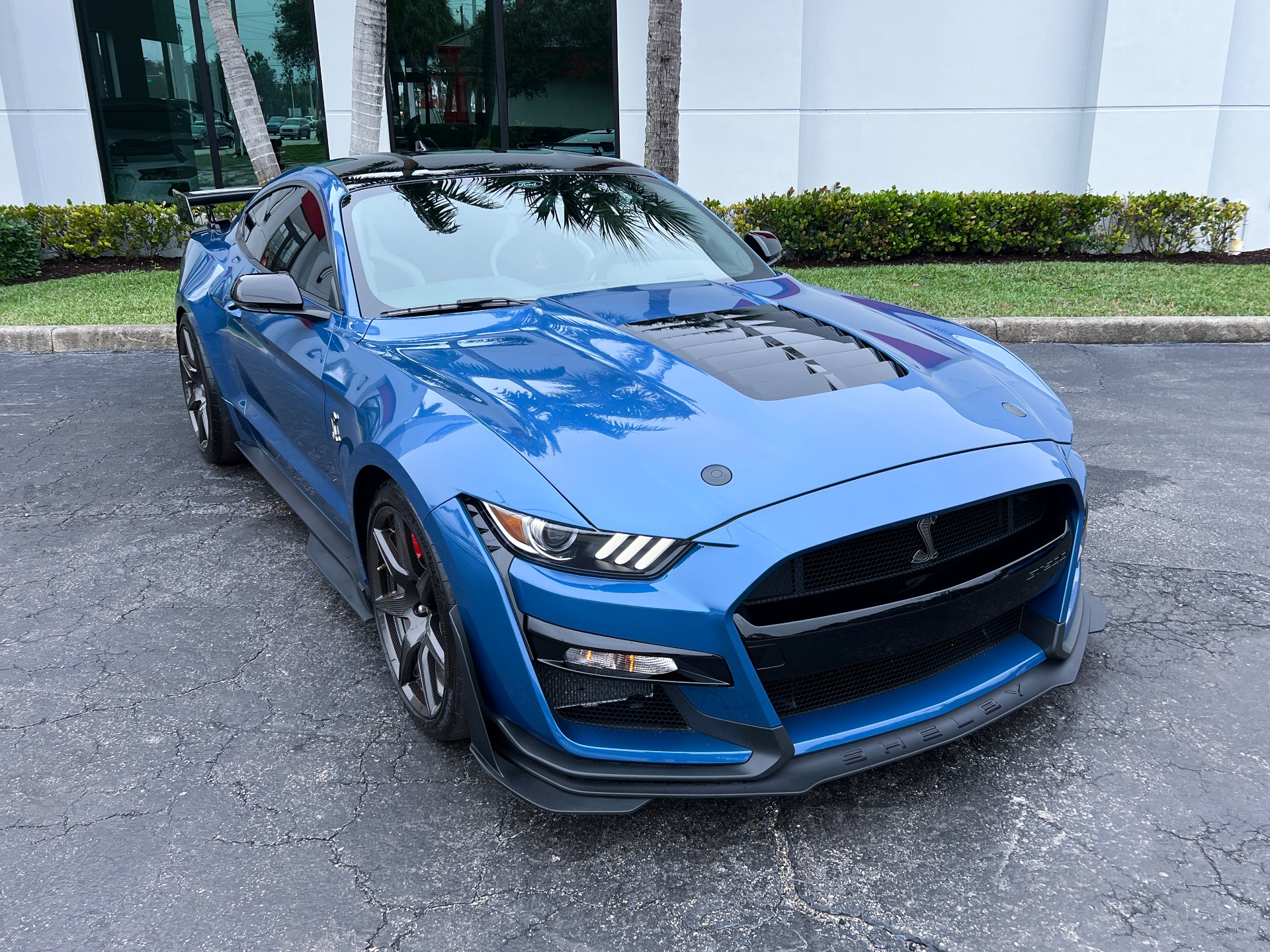 Used-2021-Ford-Mustang-Shelby-GT500