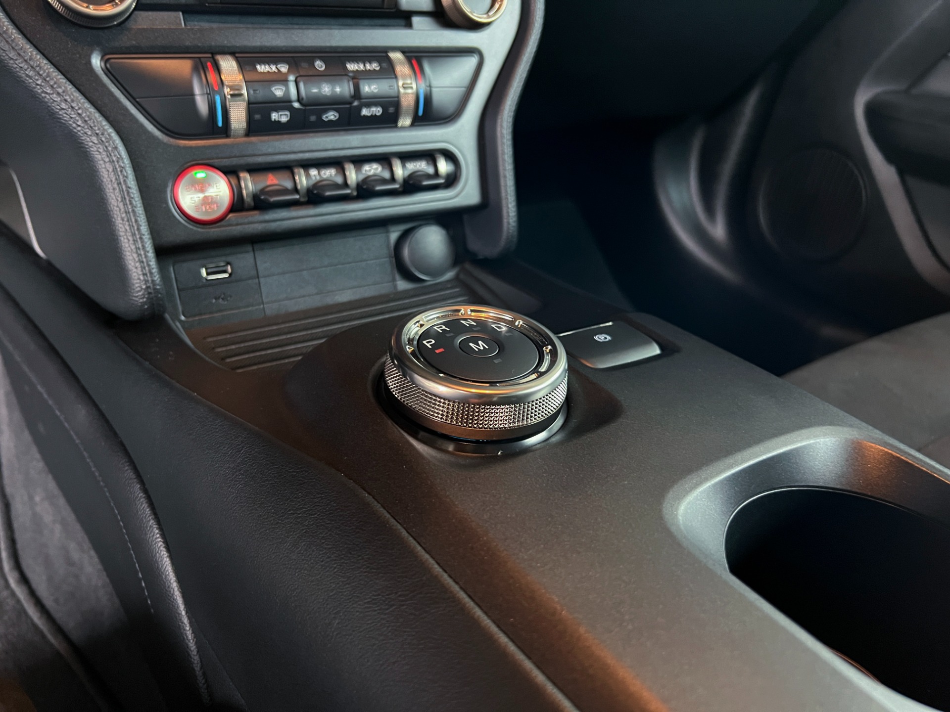 Used-2021-Ford-Mustang-Shelby-GT500