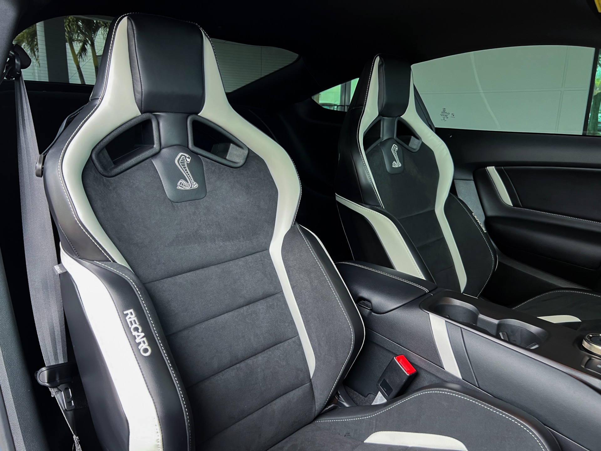 Used-2021-Ford-Mustang-Shelby-GT500