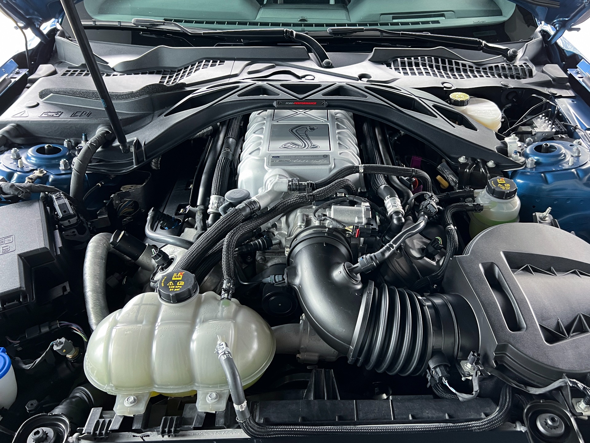 Used-2021-Ford-Mustang-Shelby-GT500