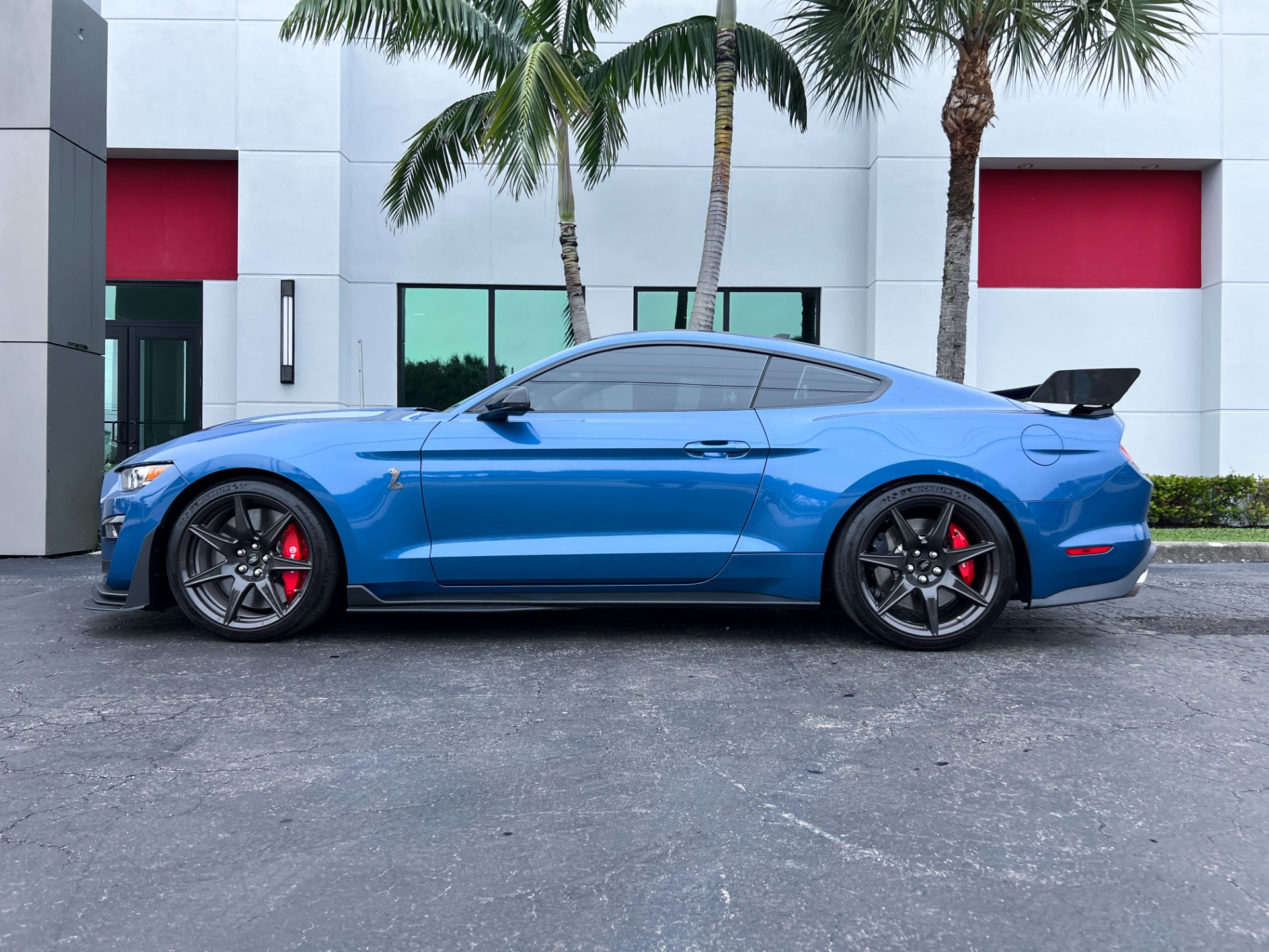 Used-2021-Ford-Mustang-Shelby-GT500