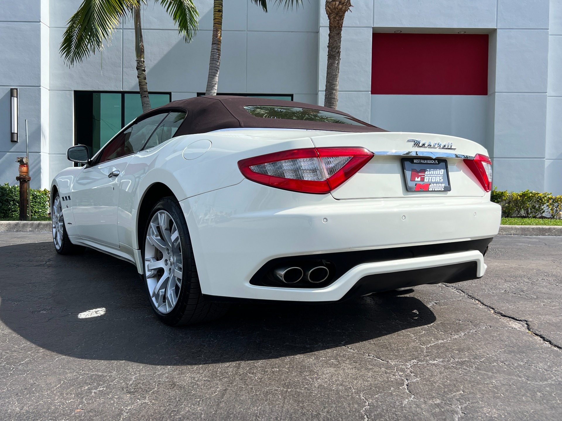 Used-2012-Maserati-GranTurismo