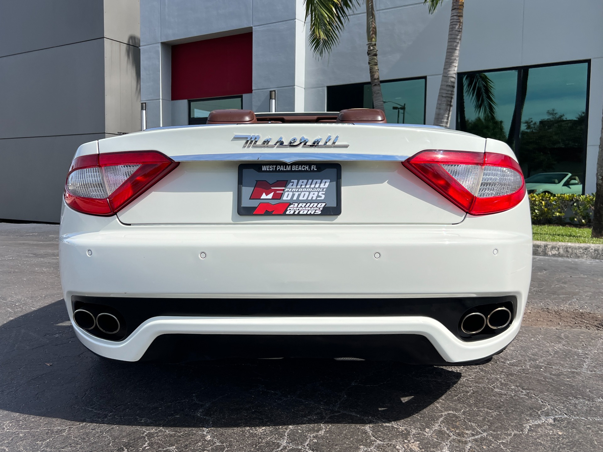 Used-2012-Maserati-GranTurismo