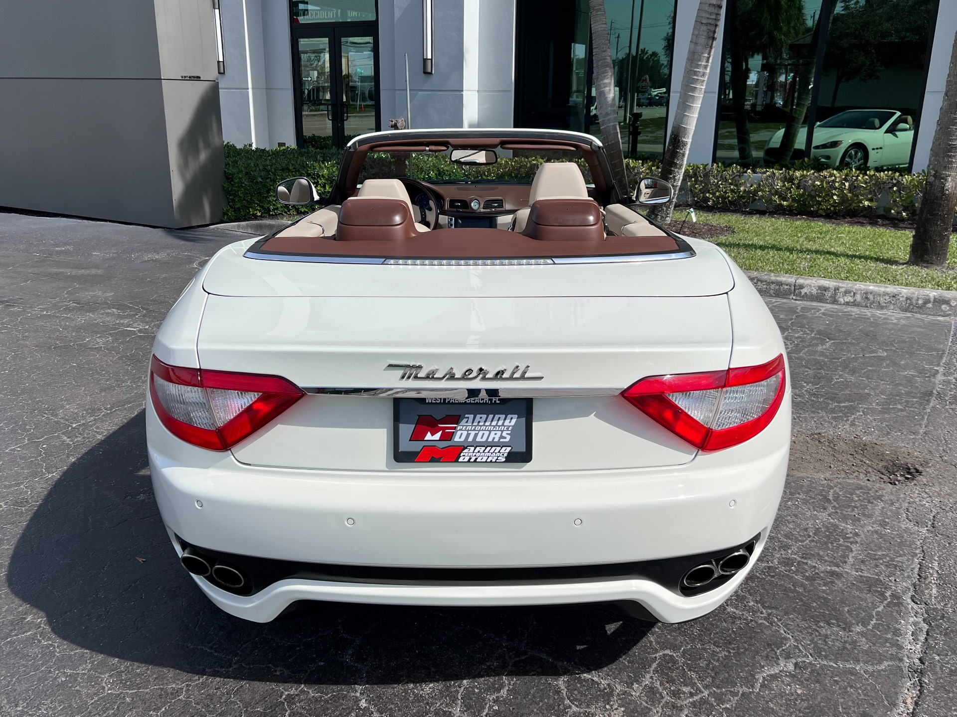 Used-2012-Maserati-GranTurismo