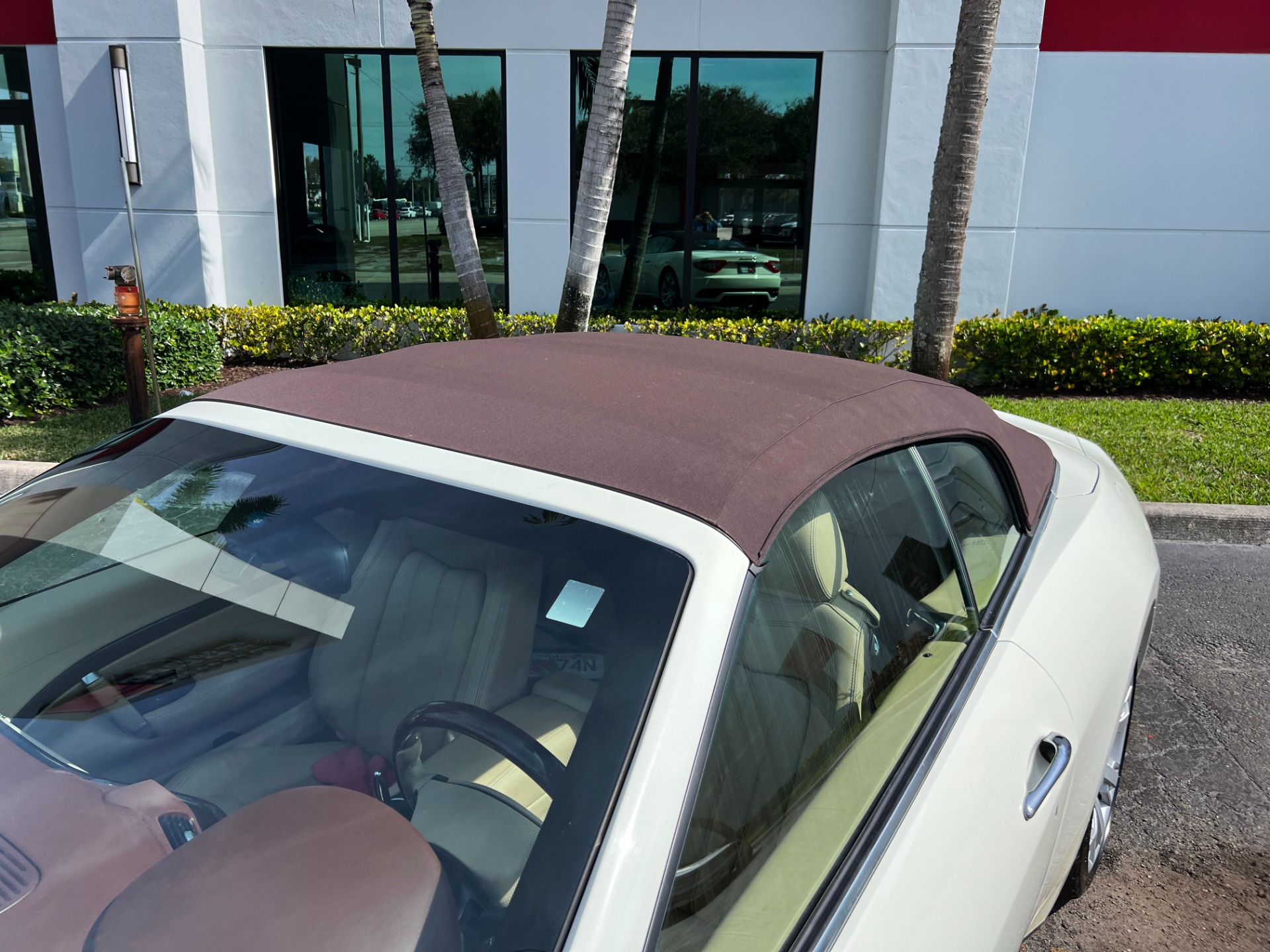 Used-2012-Maserati-GranTurismo